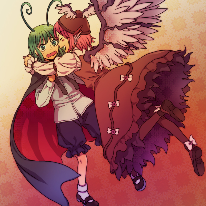 piyopunch, mystia lorelei, wriggle nightbug, touhou, bad id, bad pixiv id, 2girls, androgynous, antennae, cape, fang, female focus, hug, mary janes, multiple girls, reverse trap, shoes, thighhighs, zettai ryouiki