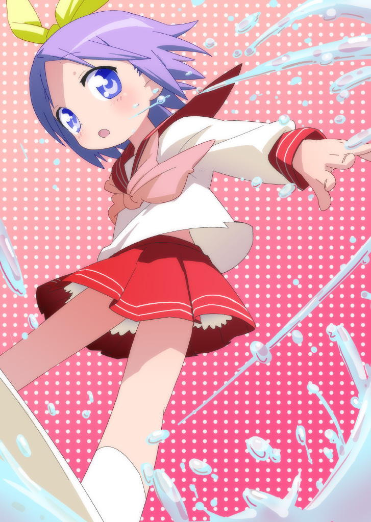 mizu asato, hiiragi tsukasa, lucky star, 00s, blue eyes, hair ribbon, purple hair, ribbon, school uniform, serafuku, short hair, surfing, water