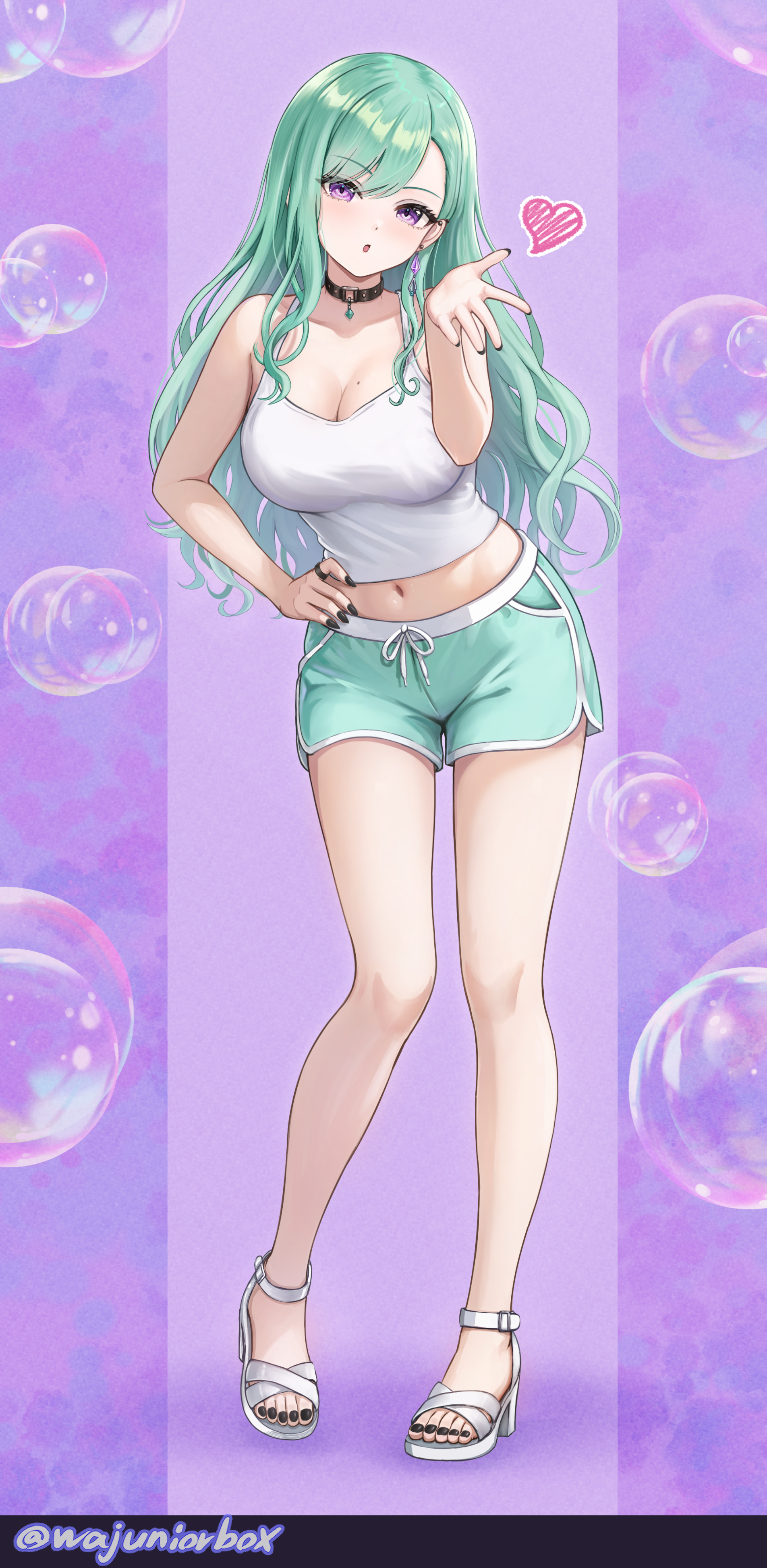 wajuniorbox, yakumo beni, vspo!, absurdres, highres, 1girl, bare shoulders, black choker, blowing kiss, breasts, camisole, choker, cleavage, dolphin shorts, earrings, green hair, hair behind ear, high heels, jewelry, large breasts, long hair, looking at viewer, midriff, mole, mole on breast, navel, purple eyes, shorts, solo, swept bangs, virtual youtuber, white camisole