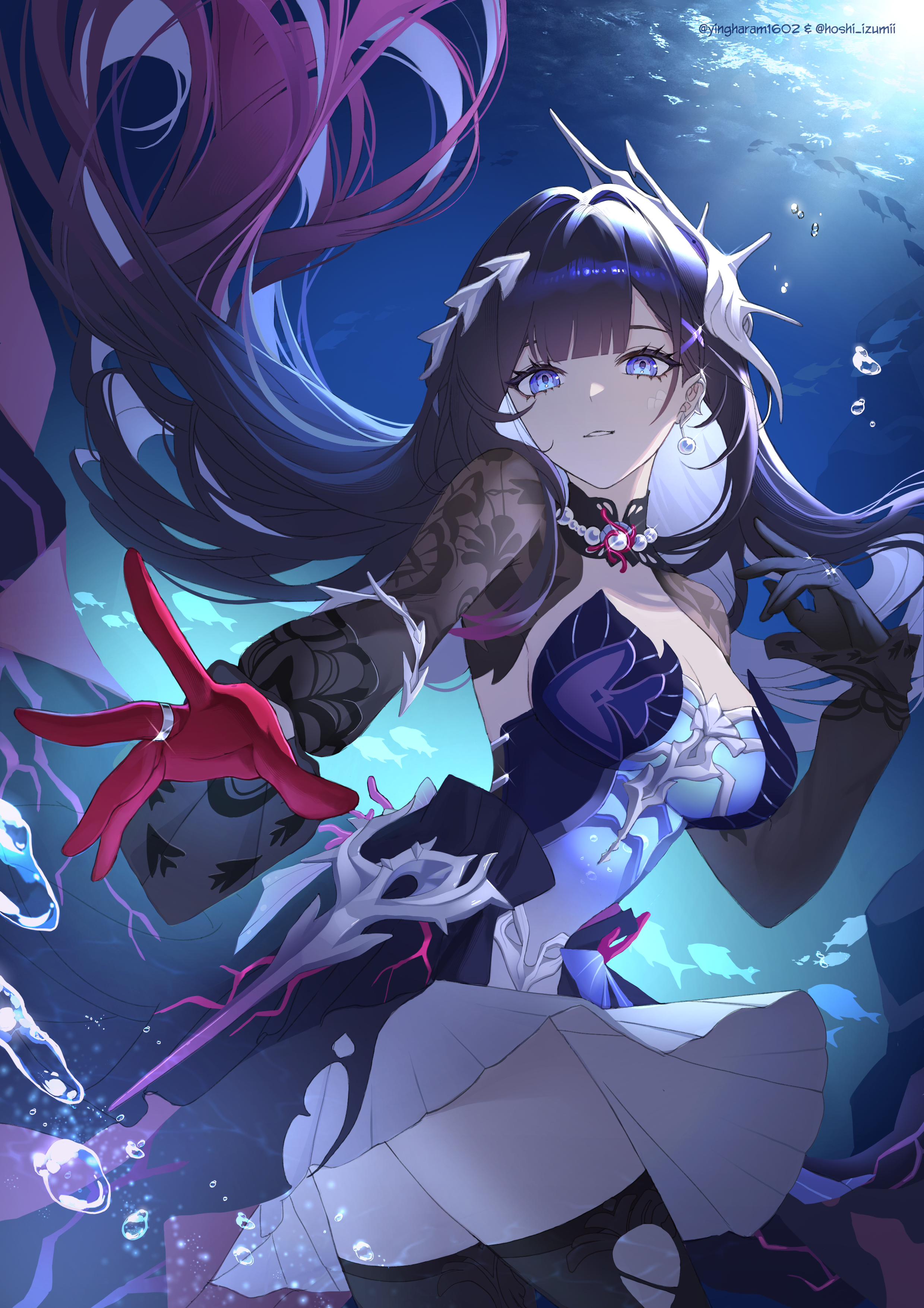 ying haram, hysilens (honkai: star rail), honkai: star rail, honkai (series), absurdres, highres, 1girl, black gloves, black thighhighs, blue eyes, blush, breasts, detached collar, earrings, gloves, hair ornament, jewelry, long hair, long sleeves, looking at viewer, medium breasts, parted lips, pearl earrings, purple hair, red gloves, ring, smile, solo, thighhighs, underwater, very long hair