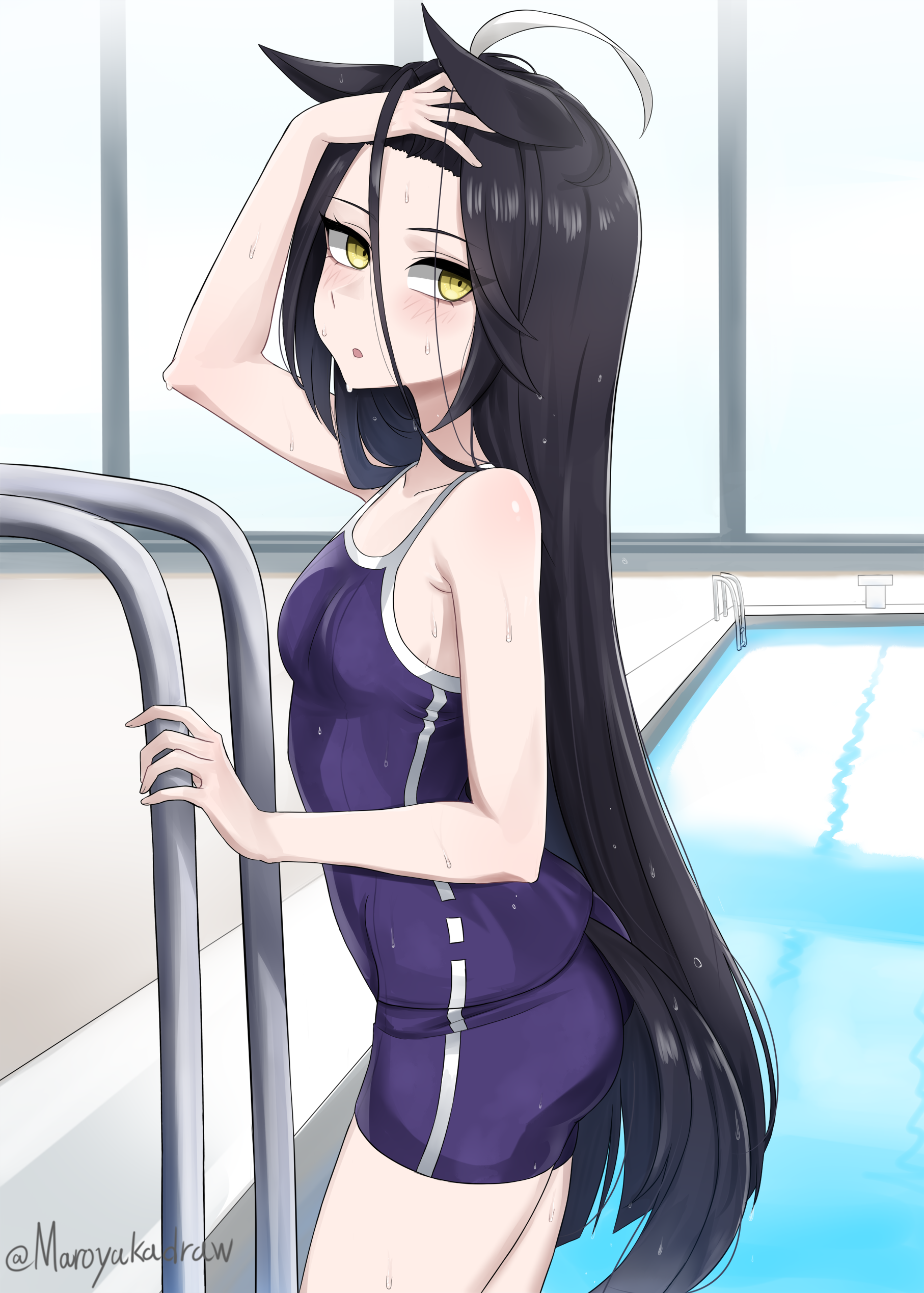ibuki grunt, manhattan cafe (umamusume), umamusume, absurdres, highres, 1girl, ahoge, animal ears, ass, bangs pinned back, black hair, blue one-piece swimsuit, blush, climbing ladder, hair between eyes, hand on own head, horse ears, horse girl, horse tail, long hair, long hair between eyes, loose hair strand, multicolored hair, one-piece swimsuit, parted lips, pool, pool ladder, poolside, solo, speech bubble, swimsuit, tail, twitter username, very long hair, wet, white hair, yellow eyes