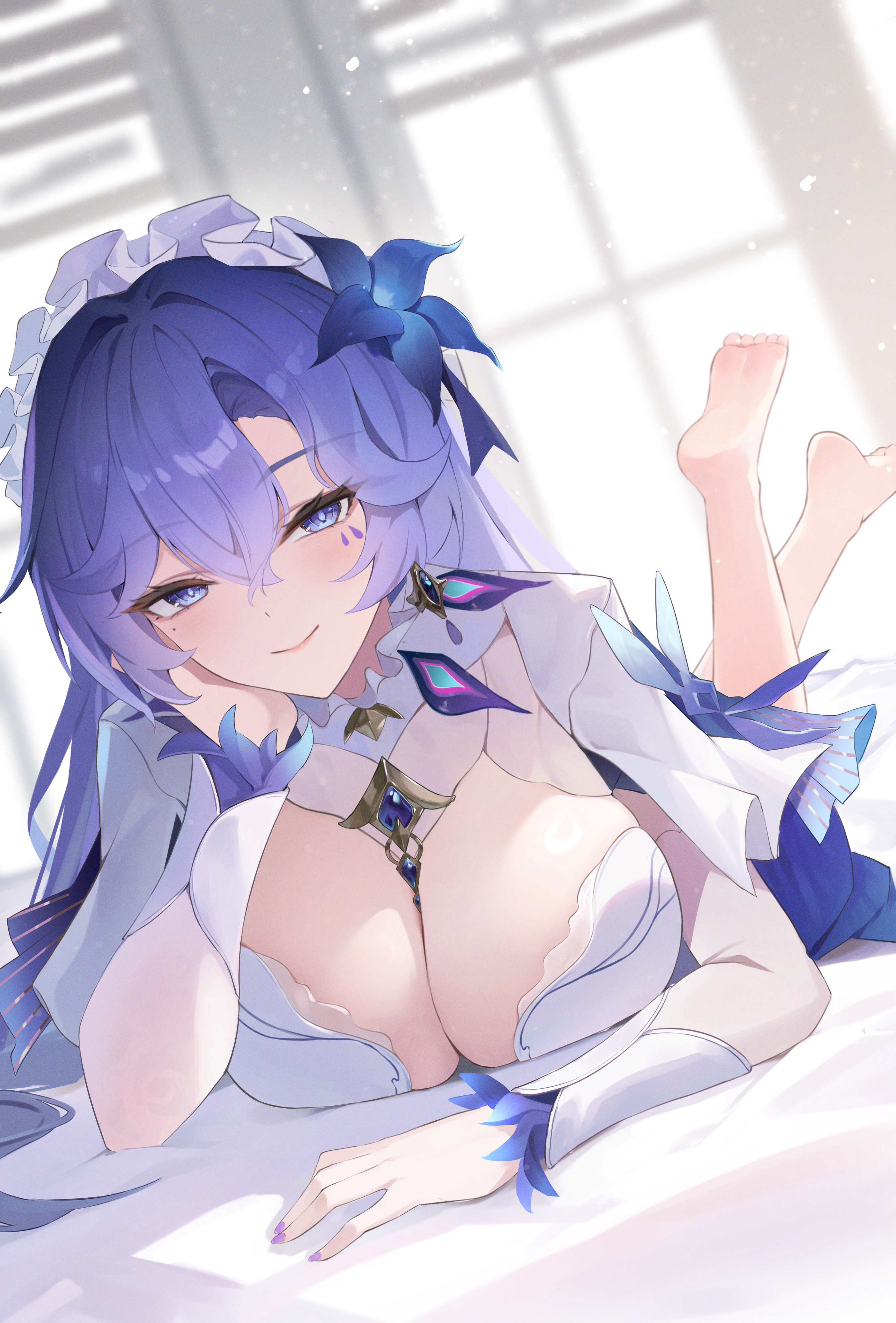 0 tang hongcha, cantarella (wuthering waves), wuthering waves, absurdres, commentary, highres, 1girl, barefoot, bed, blue flower, breasts, closed mouth, earrings, facial mark, feet, fingernails, flower, hair between eyes, hair flower, hair ornament, headdress, jewelry, large breasts, lying, mark under eye, mole, mole under eye, nail polish, on bed, on stomach, purple eyes, purple nails, shrug (clothing), smile, solo, the pose, white shrug
