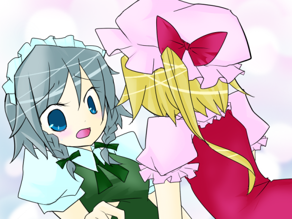 shirori henkyoo haku, flandre scarlet, izayoi sakuya, touhou, silver hair, bad id, bad pixiv id, 2girls, blonde hair, blue eyes, dress, female focus, gradient background, hairband, hat, multiple girls, ribbon, short hair, upper body, white background