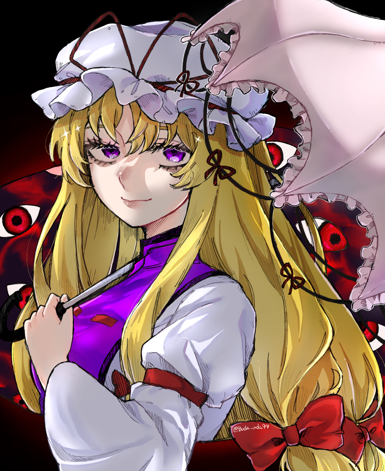 boda uba99, yakumo yukari, touhou, commentary, highres, 1girl, blonde hair, closed mouth, dark background, dress, from side, gap (touhou), hair ribbon, hat, holding, holding umbrella, long hair, looking at viewer, mob cap, purple eyes, purple tabard, red eyes, ribbon, smile, solo, tabard, twitter username, umbrella, upper body, white dress