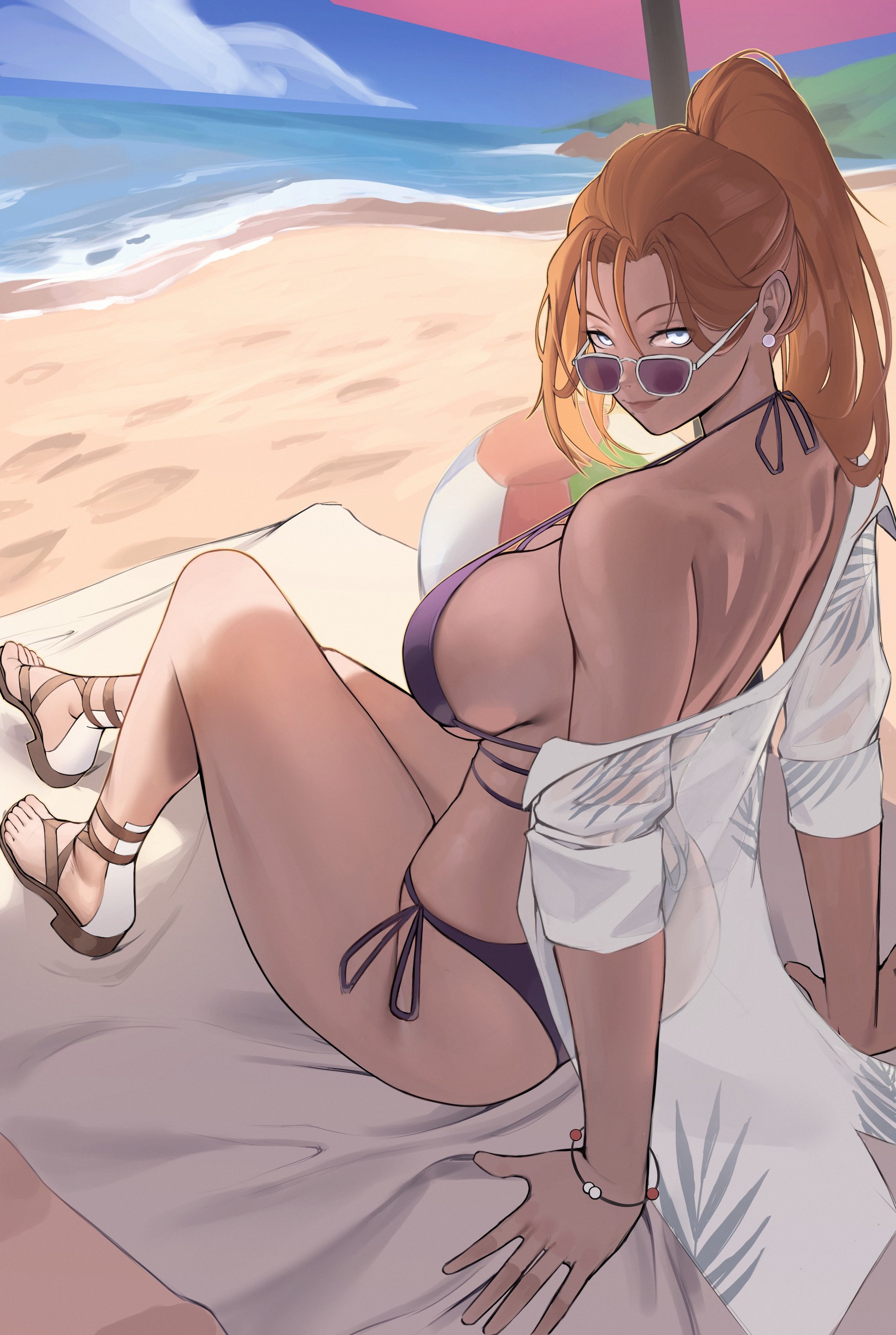 zukululuu, matsumoto rangiku, bleach, bleach: brave souls, ball, bare back, bare shoulders, beach, beach towel, beach umbrella, beachball, bikini, blue eyes, bracelet, breasts, earrings, jewelry, large breasts, long hair, looking at viewer, mole, mole under mouth, ocean, official alternate costume, orange hair, ponytail, sand, sandals, sitting, sky, string bikini, sunglasses, swimsuit, towel, umbrella, water