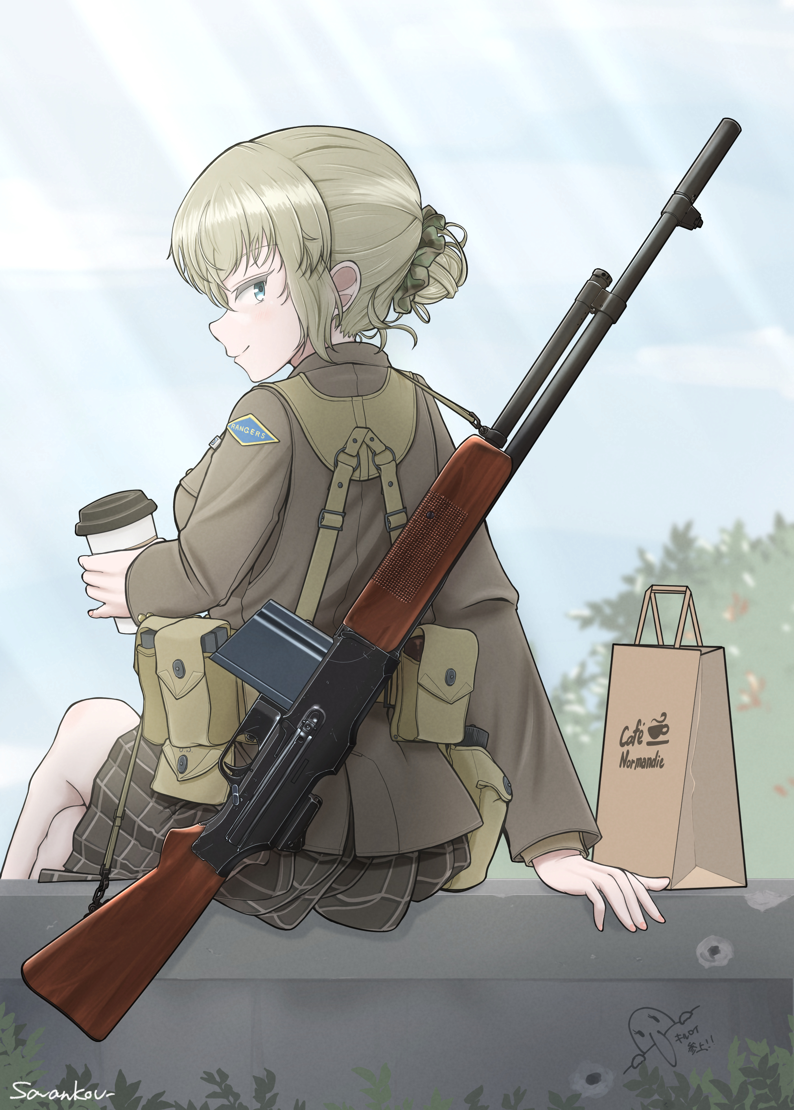 savankov, original, absurdres, commentary request, highres, revision, 1girl, adapted uniform, aqua eyes, bag, blonde hair, bullet hole, camouflage scrunchie, cloud, coffee, crossed legs, cup, gun, gun on back, gun sling, hair bun, holding, holding cup, kilroy was here, light machine gun, load bearing equipment, looking at viewer, looking back, m1918 bar, machine gun, paper bag, plaid clothes, plaid skirt, pouch, scrunchie, short hair, signature, sitting, skirt, sky, smile, soldier, solo, tree, united states army rangers, weapon, weapon on back