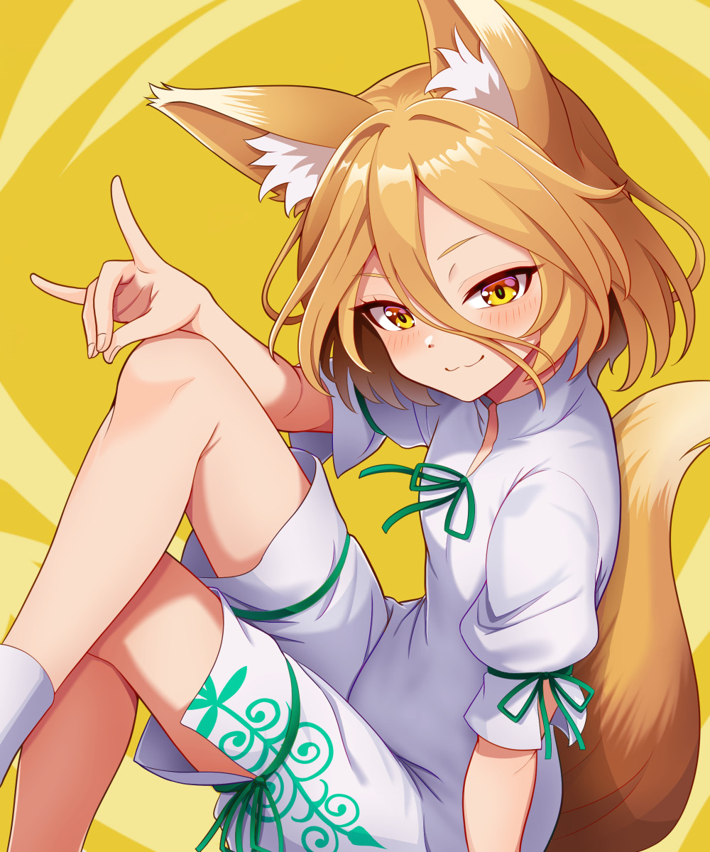 kisaragi koushi, kudamaki tsukasa, touhou, commentary request, highres, 1girl, animal ears, blonde hair, closed mouth, feet out of frame, fox ears, fox girl, fox shadow puppet, fox tail, green ribbon, hair between eyes, long bangs, looking at viewer, neck ribbon, puffy short sleeves, puffy sleeves, ribbon, romper, short hair, short sleeves, smile, solo, tail, white romper, yellow background, yellow eyes