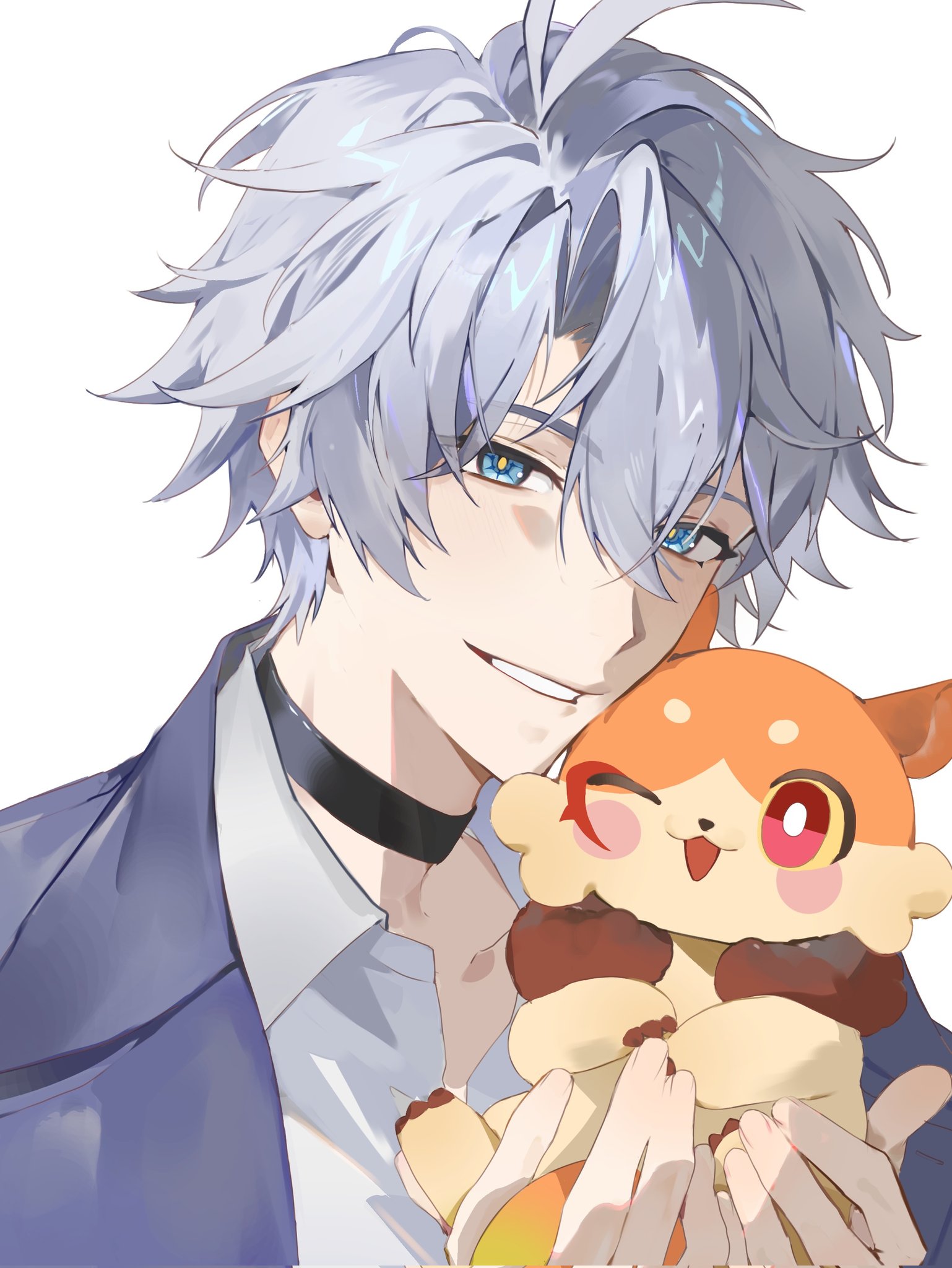 mydei (fig stew) (honkai: star rail), mydei (honkai: star rail), phainon (honkai: star rail), honkai: star rail, honkai (series), commentary request, highres, korean commentary, 1boy, antenna hair, black choker, blue eyes, blue jacket, chimera (honkai: star rail), choker, collared shirt, creature, holding, holding creature, jacket, male focus, parted bangs, pitzconee, shirt, short hair, simple background, solo, white background, white hair, white shirt