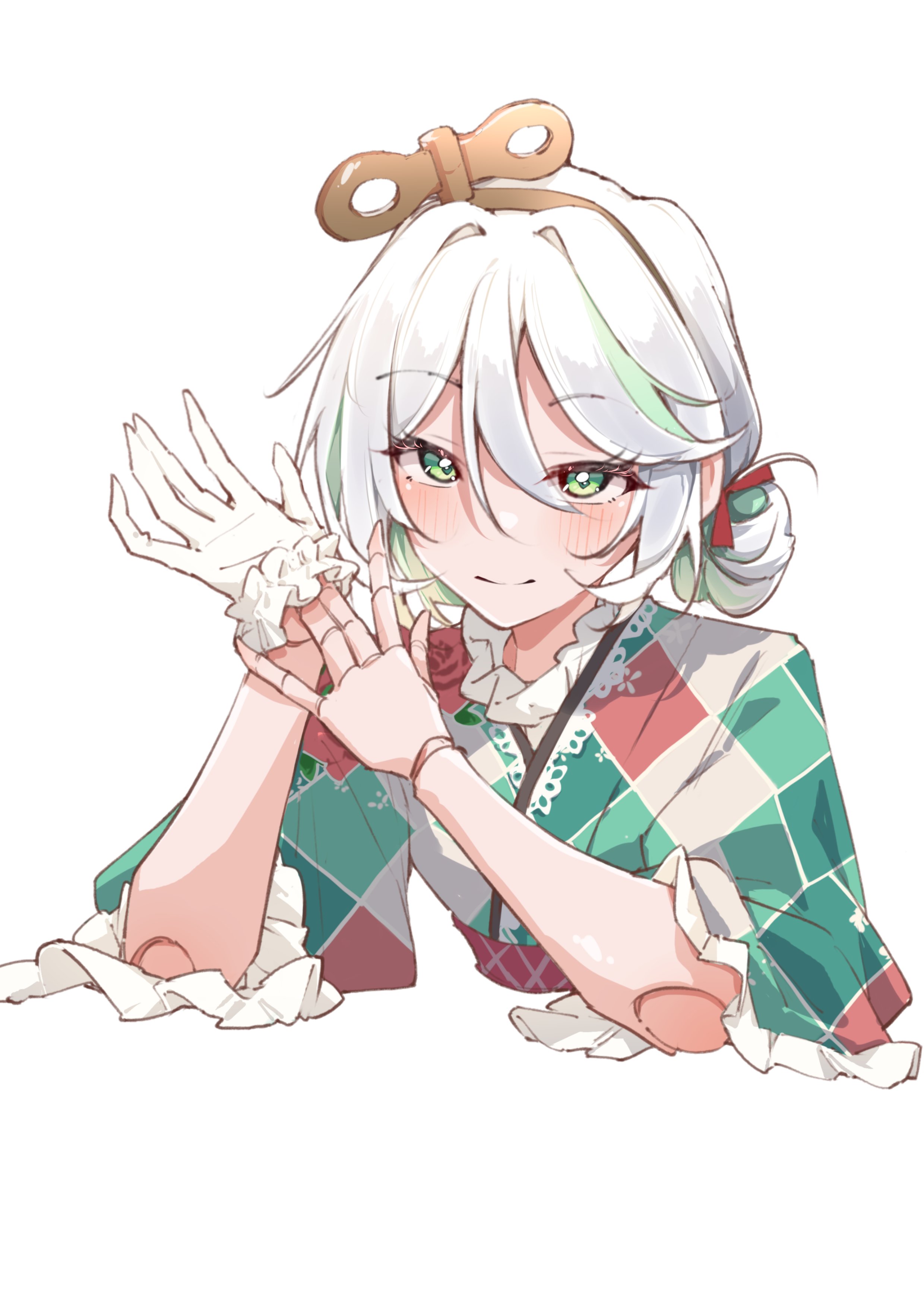 airenif, cecilia immergreen, cecilia immergreen (new year), hololive, hololive english, absurdres, highres, 1girl, argyle clothes, argyle kimono, blush, closed mouth, cropped torso, doll joints, double-parted bangs, double bun, frilled gloves, frilled kimono, frills, gloves, green eyes, green hair, green kimono, grey hair, hair between eyes, hair bun, japanese clothes, joints, kimono, looking at viewer, multicolored hair, simple background, single glove, smile, solo, streaked hair, swept bangs, upper body, virtual youtuber, white background, white gloves, white hair, winding key