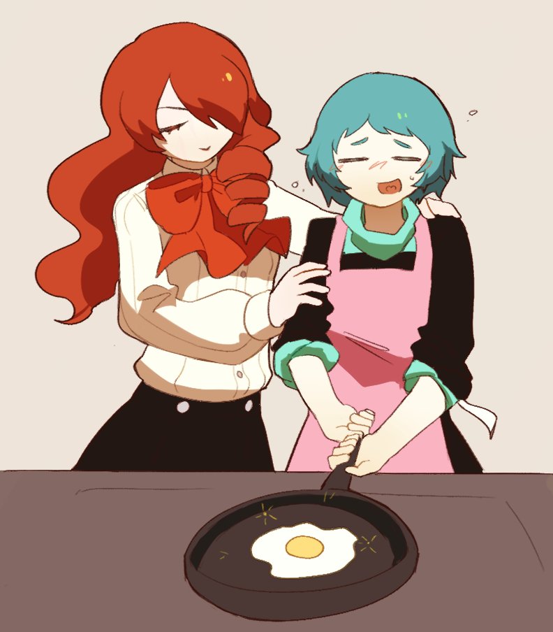 sasibowol, kirijou mitsuru, yamagishi fuuka, persona, persona 3, commentary request, korean commentary, 2girls, apron, aqua hair, black skirt, blush, bow, bowtie, closed eyes, closed mouth, cooking, fried egg, frying pan, gekkoukan high school uniform, grey background, hair over one eye, hand on another's arm, hand on another's shoulder, holding, holding frying pan, long hair, long sleeves, multiple girls, open mouth, pink apron, red bow, red bowtie, red hair, school uniform, shirt, short hair, simple background, skirt, smile, standing, sweat, white shirt
