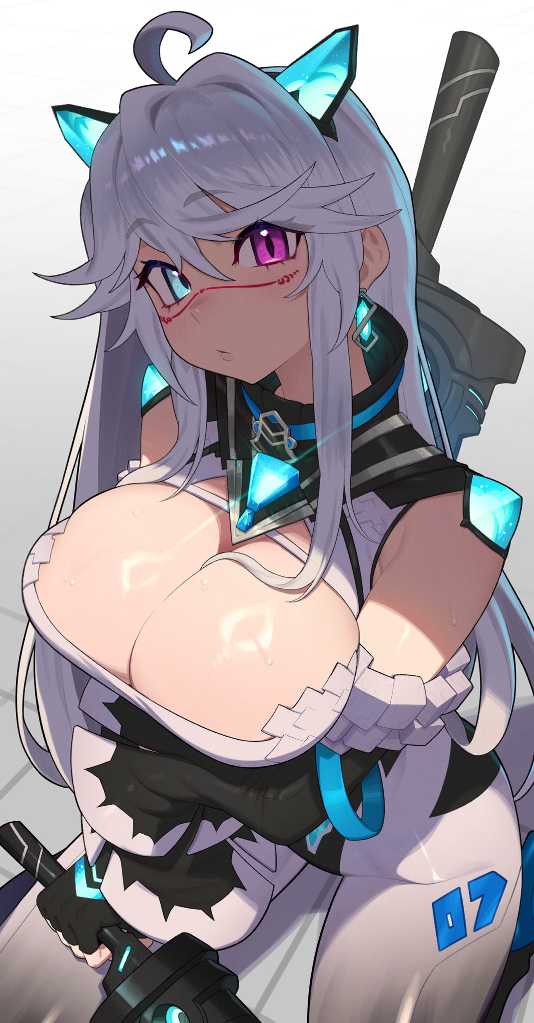 freefgp, prot0type7, indie virtual youtuber, highres, 1girl, ahoge, black gloves, black sleeves, blue eyes, breasts, cleavage, earrings, facial mark, fingerless gloves, gloves, grey hair, heterochromia, holding, holding weapon, jewelry, large breasts, long hair, purple eyes, solo, sweat, virtual youtuber, weapon