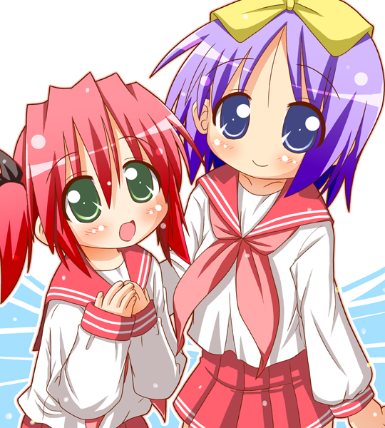 minami (colorful palette), hiiragi tsukasa, kobayakawa yutaka, lucky star, 00s, blue eyes, green eyes, hair ribbon, purple hair, red hair, ribbon, school uniform, serafuku, short hair, short twintails, twintails