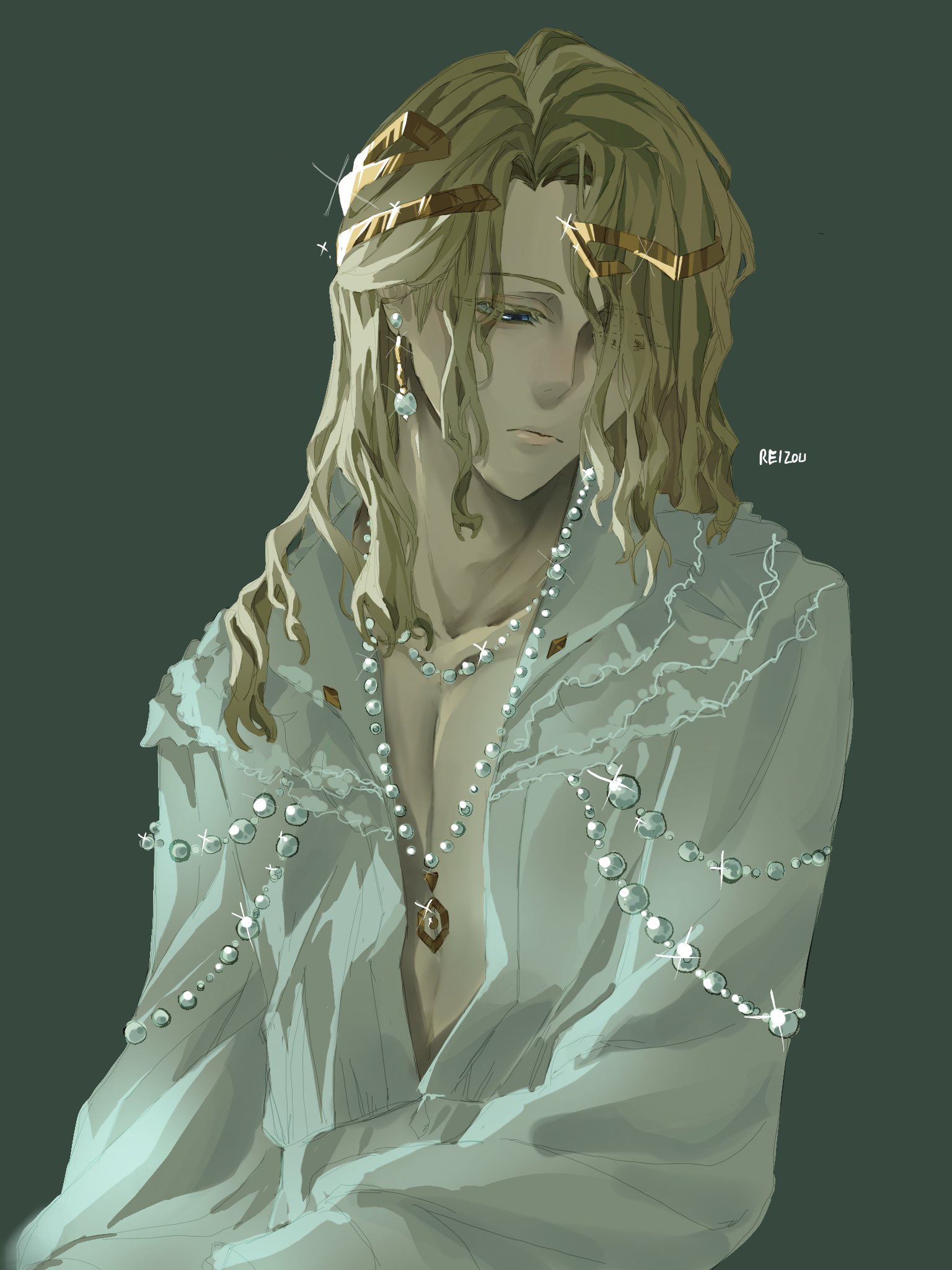 fujji 771, 6 (reverse:1999), reverse:1999, highres, 1boy, alternate costume, blue eyes, brown hair, circlet, closed mouth, glint, green background, hair over one eye, half-closed eyes, jewelry, long hair, male focus, necklace, one eye covered, pearl necklace, shirt, solo, upper body, white shirt