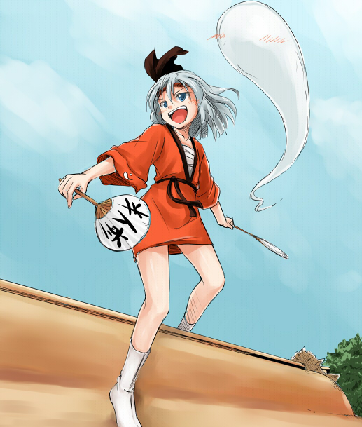 fechirin, konpaku youmu, konpaku youmu (ghost), touhou, 1girl, blue eyes, female focus, hand fan, hitodama, japanese clothes, rooftop, sarashi, short hair, solo