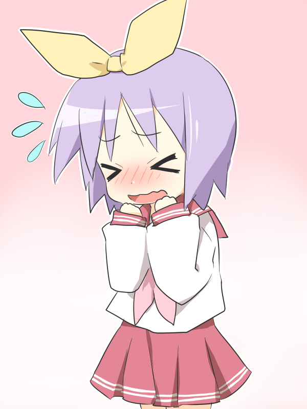maruki (punchiki), hiiragi tsukasa, lucky star, bad id, bad pixiv id, > <, 00s, 1girl, blush, closed eyes, female focus, gradient background, purple hair, ribbon, school uniform, serafuku, short hair, solo, standing, white background