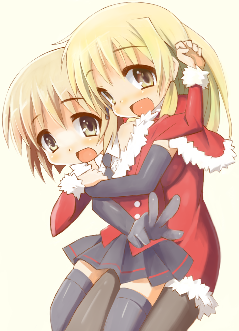9law, miyako (hidamari sketch), yuno (hidamari sketch), hidamari sketch, bad id, bad pixiv id, 00s, 2girls, black gloves, blonde hair, brown eyes, brown hair, christmas, elbow gloves, gloves, hug, long hair, multiple girls, santa costume, short hair, skirt, thighhighs, v, yellow eyes, zettai ryouiki