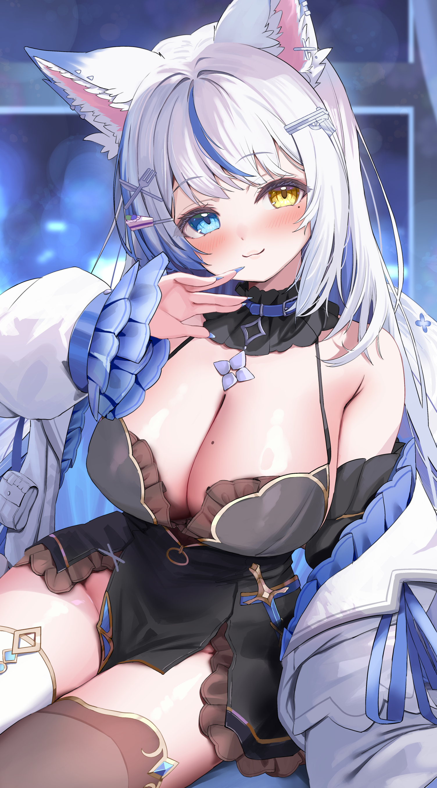 nyahu (nyahu 77), lulebel, indie virtual youtuber, absurdres, highres, 1girl, :3, animal ear fluff, animal ear piercing, animal ears, bare shoulders, black thighhighs, blue eyes, blue hair, blue nails, breasts, cake hair ornament, coat pouch, collar, cowboy shot, crotch, detached collar, dress, eyelashes, fingernails, food-themed hair ornament, fork hair ornament, frilled sleeves, frills, gun hair ornament, hair intakes, hair ornament, hairpin, heterochromia, jacket, knife hair ornament, large breasts, light blush, long fingernails, long hair, mole, mole on breast, mole under eye, multicolored hair, no panties, pelvic curtain, puffy sleeves, sharp fingernails, sleeveless, sleeveless dress, solo, spaghetti strap, streaked hair, thick thighs, thighhighs, thighs, virtual youtuber, white hair, white jacket, white thighhighs, wolf ears, wolf girl, yellow eyes