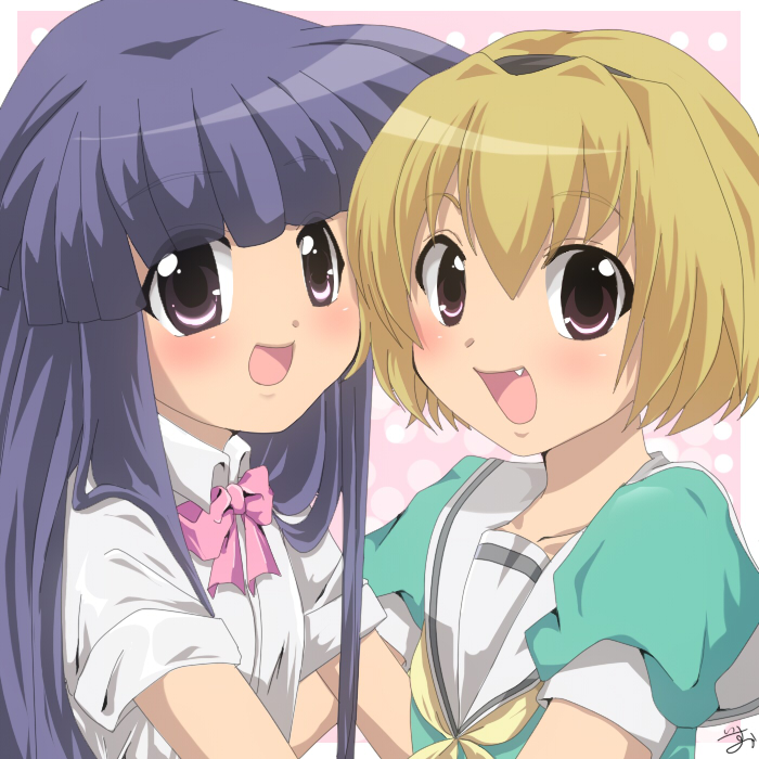 isuka, furude rika, houjou satoko, higurashi no naku koro ni, 00s, 2girls, black eyes, blonde hair, blue hair, bow, brown eyes, dress, fang, hairband, hug, long hair, multiple girls, pink bow, sailor dress, short hair