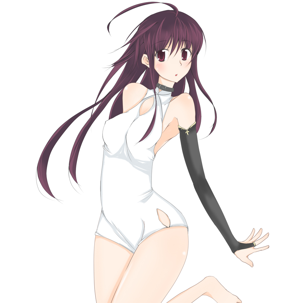 suu (artist), kuro (kurokami), kurokami, 00s, 1girl, ahoge, armpits, ass, bare legs, barefoot, blush, bodysuit, breasts, bridal gauntlets, collar, elbow gloves, female focus, gloves, jewelry, kneeling, leotard, long hair, looking at viewer, open mouth, purple hair, red eyes, ring, sidelocks, simple background, solo, white background