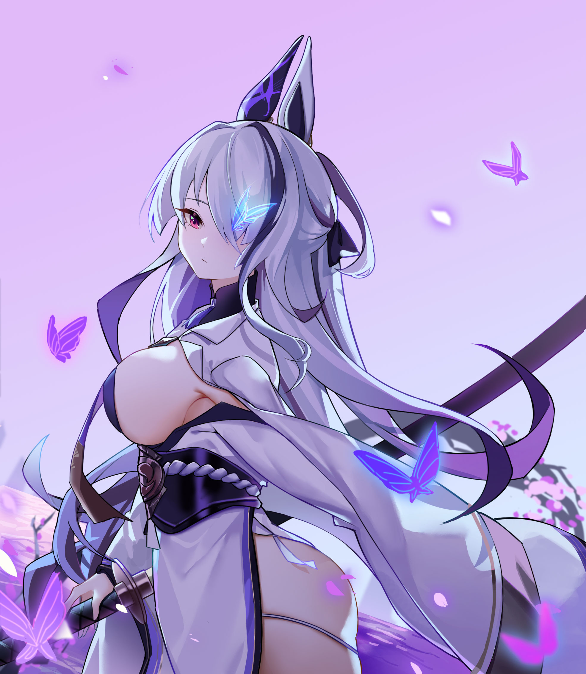franciszabie, unzen (azur lane), azur lane, commentary request, highres, 1girl, ass, breasts, bug, butterfly, butterfly over eye, cowboy shot, from side, hair over one eye, insect, japanese clothes, katana, kimono, large breasts, long hair, long sleeves, looking at viewer, looking to the side, multicolored hair, pink background, purple butterfly, purple eyes, purple streaks, sheath, sheathed, sideboob, simple background, solo, streaked hair, sword, very long hair, weapon, white hair, white kimono, wide sleeves