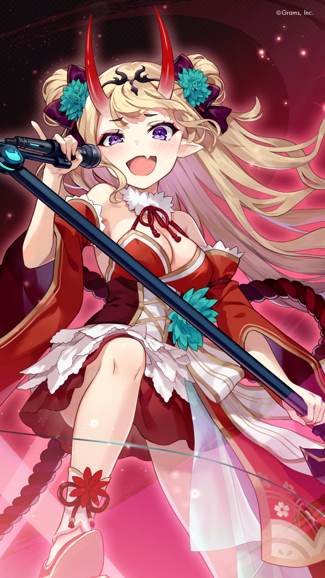 ragnador, commentary request, highres, official art, 1girl, bare shoulders, blonde hair, breasts, cleavage, copyright notice, detached sleeves, dress, fang, hair ornament, holding, holding microphone, horns, ibaraki douji (ragnador), looking at viewer, medium breasts, microphone, open mouth, pointy ears, purple eyes, red background, red dress, red horns, red sleeves, skin fang, smile, solo, wide sleeves