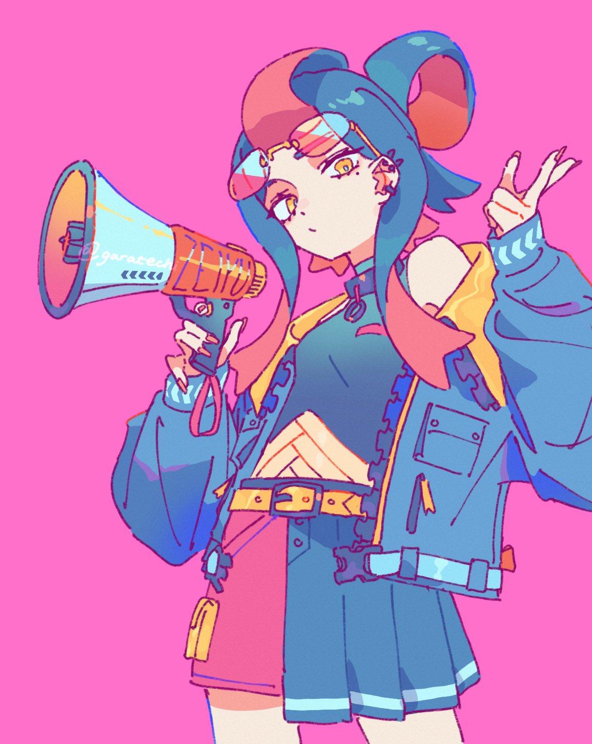 garatechi, carmine (pokemon), nintendo, pokemon, pokemon sv, commentary, highres, symbol-only commentary, 1girl, alternate costume, alternate hairstyle, black hair, closed mouth, ear piercing, eyewear on head, glasses, holding, holding megaphone, jacket, long hair, long sleeves, looking at viewer, megaphone, multicolored hair, off shoulder, piercing, pink background, red hair, sleeves past wrists, solo, twitter username, two-tone hair, yellow eyes