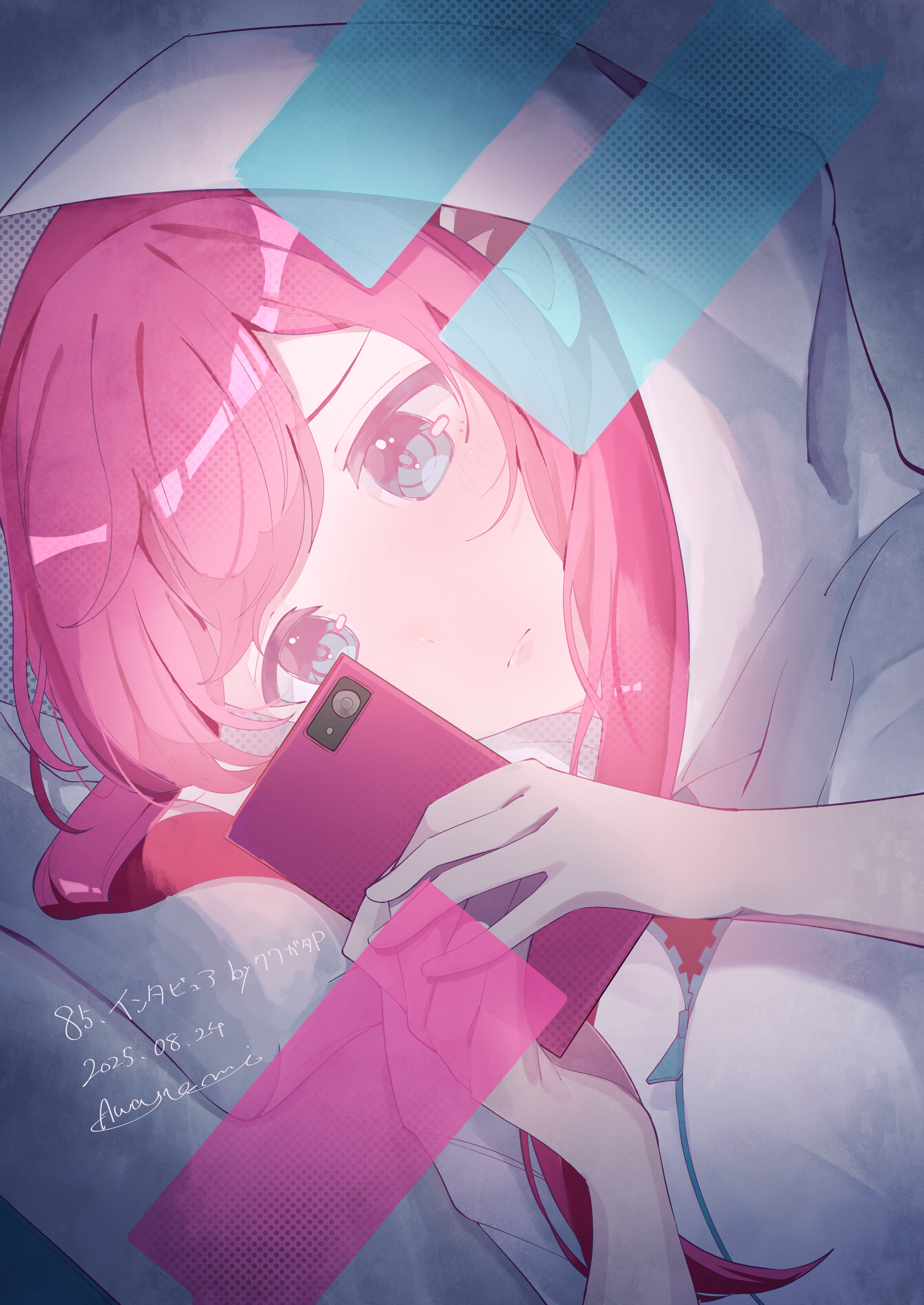 umi 1125peinter, megurine luka, interviewer (vocaloid), vocaloid, absurdres, commentary request, highres, 1girl, aqua eyes, cellphone, close-up, closed mouth, dated, halftone, head on pillow, holding, holding phone, hood, hood up, hoodie, light blush, light frown, long sidelocks, looking at phone, lying, on bed, on side, phone, pillow, sidelocks, signature, smartphone, solo, spotlight, swept bangs, white hoodie, zipper pull tab