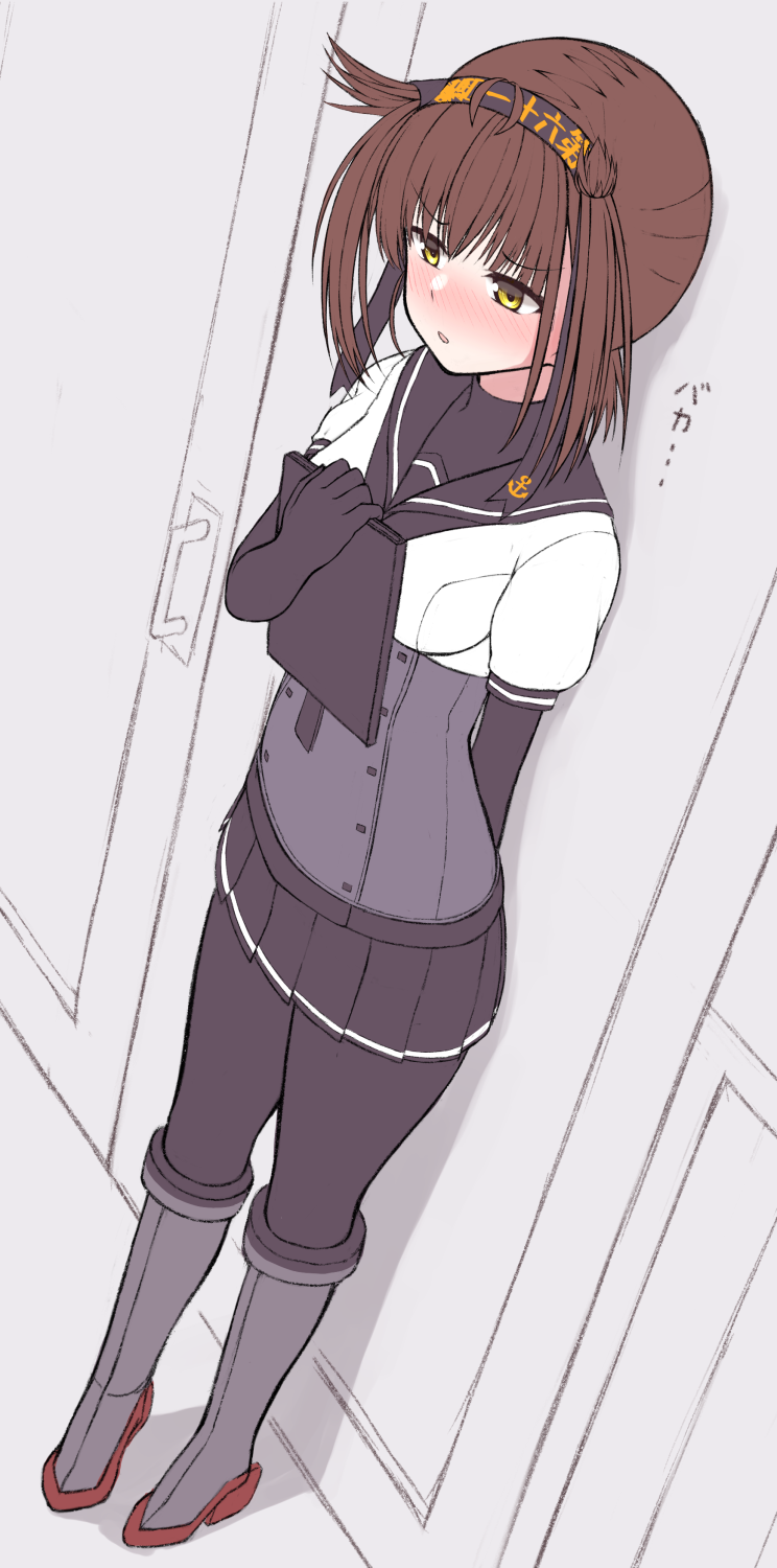 tiemu (man190), hatsuzuki (kancolle), kantai collection, commentary request, highres, 1girl, anchor symbol, black bodysuit, black neckerchief, black sailor collar, black skirt, blush, bodysuit, boots, breasts, brown hair, corset, door, door handle, grey boots, hachimaki, headband, knee boots, medium breasts, neckerchief, pleated skirt, rudder footwear, sailor collar, school uniform, serafuku, shirt, short hair, short sleeves, sidelocks, skirt, solo, white shirt, yellow eyes