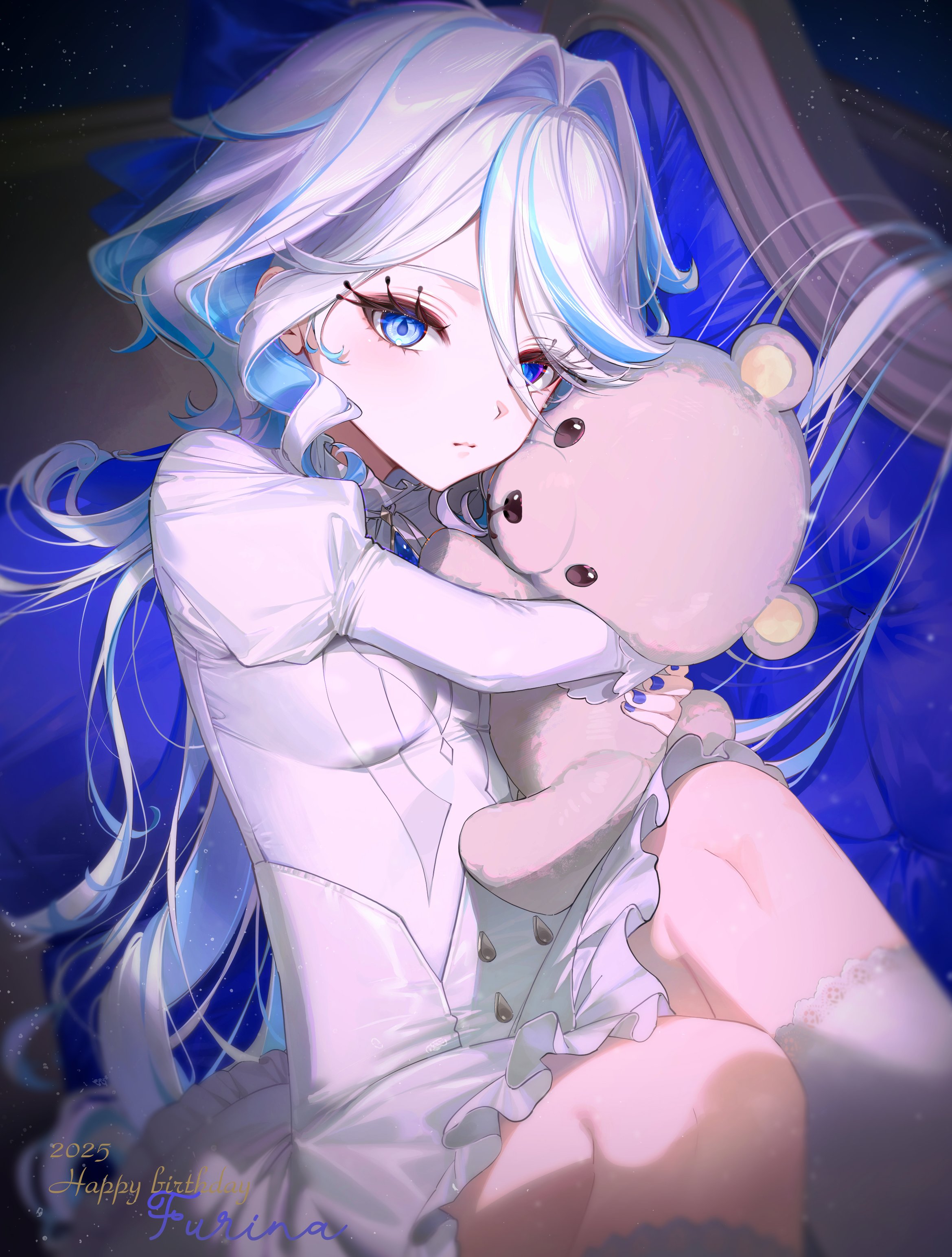 kkopoli, furina (genshin impact), genshin impact, absurdres, commentary, highres, 1girl, blue eyes, blue hair, breasts, closed mouth, colored inner hair, couch, dress, drop-shaped pupils, eyelash ornament, hair spread out, heterochromia, holding, holding stuffed toy, juliet sleeves, knees up, light particles, long hair, long sleeves, looking at viewer, multicolored hair, on couch, puffy sleeves, small breasts, socks, solo, stuffed animal, stuffed toy, symbol-shaped pupils, teddy bear, white dress, white hair, white socks