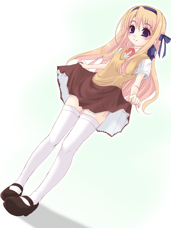 frapowa, carim gracia, lyrical nanoha, mahou shoujo lyrical nanoha, mahou shoujo lyrical nanoha strikers, 00s, aged down, clothes lift, school uniform, skirt, skirt lift, solo, thighhighs