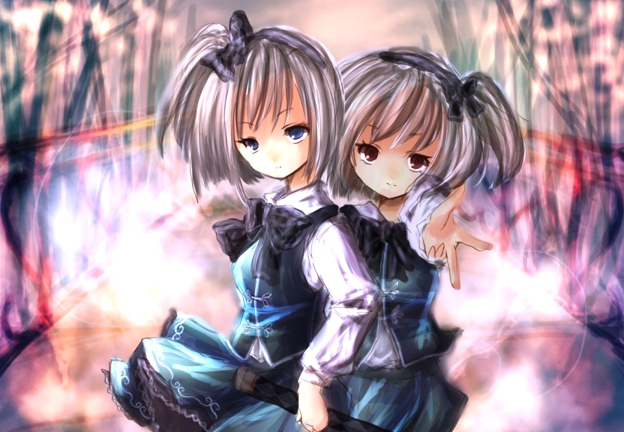 kohinata raichi, konpaku youmu, konpaku youmu (ghost), touhou, silver hair, bad id, bad pixiv id, 2girls, blue eyes, clone, dual persona, female focus, hairband, katana, multiple girls, ponytail, red eyes, ribbon, short hair, side ponytail, spell card, sword, weapon