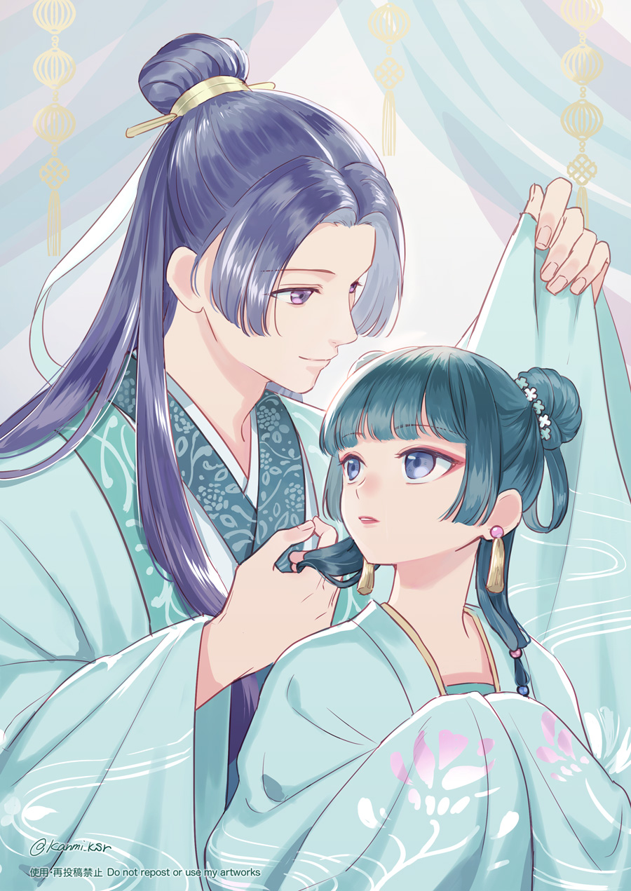 jinshi (kusuriya no hitorigoto), maomao (kusuriya no hitorigoto), kusuriya no hitorigoto, highres, 1boy, 1girl, aqua robe, blue eyes, blue hair, chinese clothes, couple, double bun, earrings, eyeshadow, green hair, hair bun, half updo, hand in another's hair, hetero, jewelry, kanmi ksr, long hair, looking at another, makeup, parted bangs, parted lips, pink eyeshadow, purple eyes, robe, sidelocks, smile, tassel, tassel earrings, twitter username, upper body