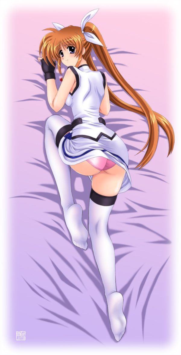 kamogawa tanuki, takamachi nanoha, takamachi nanoha (aggressor mode), lyrical nanoha, mahou shoujo lyrical nanoha, mahou shoujo lyrical nanoha strikers, 00s, blue eyes, blush, brown hair, clothes lift, fingerless gloves, gloves, long hair, panties, purple eyes, skirt, skirt lift, solo, thighhighs, twintails, underwear