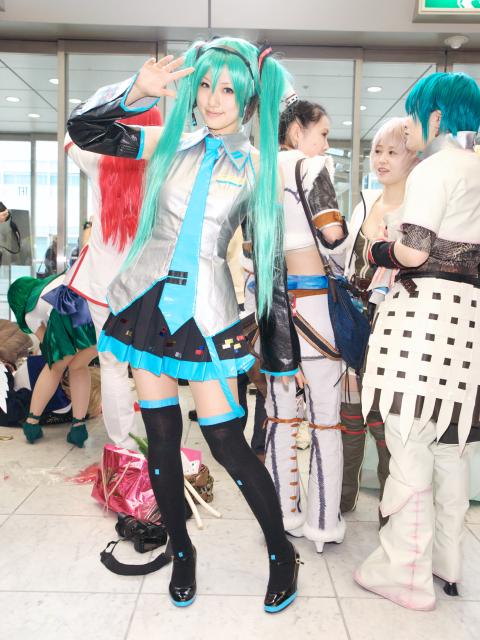 saya (cosplayer), hatsune miku, vocaloid, photo (medium), cosplay, hatsune miku (cosplay), headphones, necktie, skirt, thighhighs