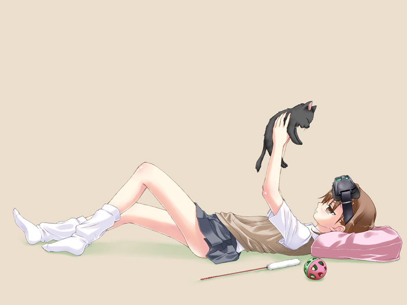 iwasaki takashi, inu (toaru majutsu no index), misaka imouto, misaka imouto 10032's cat, toaru majutsu no index, 00s, 1girl, cat, feet, female focus, head-mounted display, holding, loose socks, no shoes, school uniform, simple background, skirt, socks, solo