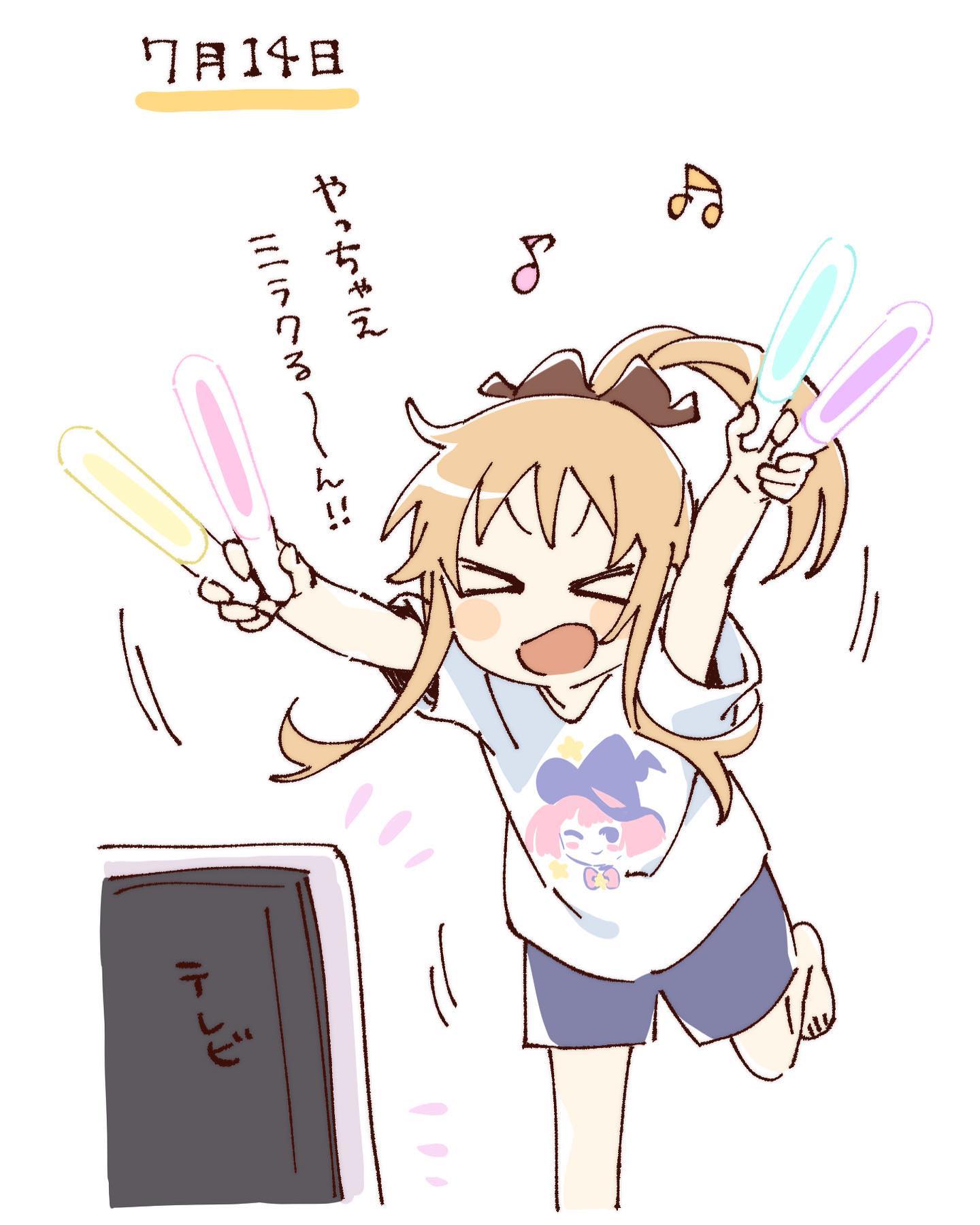 namori, mirakurun, toshinou kyouko, yuruyuri, hashtag-only commentary, highres, translation request, 1girl, barefoot, blonde hair, blue shorts, blush stickers, bow, brown bow, character print, closed eyes, cropped legs, glowstick, hair bow, holding, holding glowstick, long hair, musical note, open mouth, ponytail, print shirt, shirt, short sleeves, shorts, simple background, solo, standing, standing on one leg, television, white background, white shirt