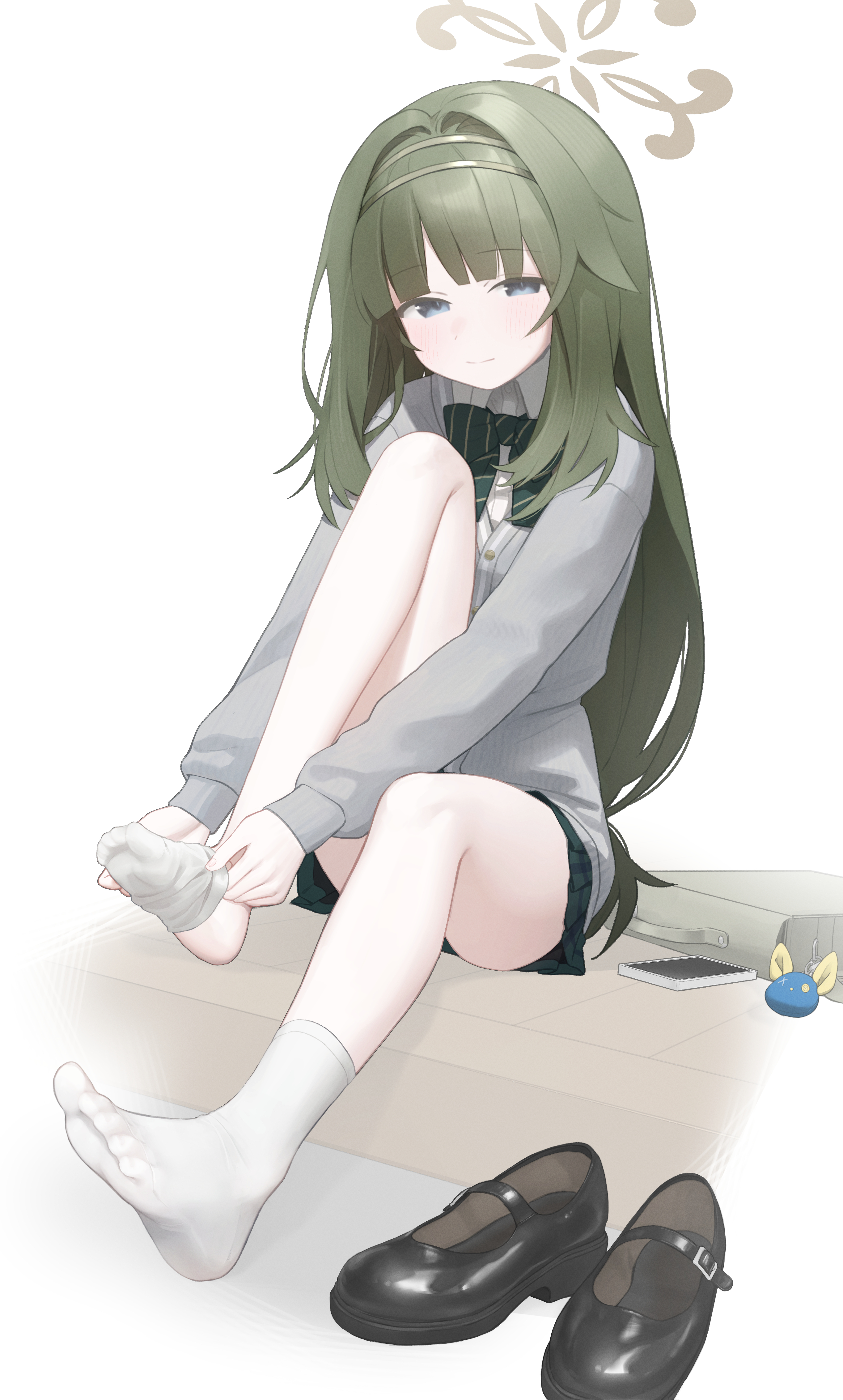 kabanoki, tsumugi (blue archive), blue archive, absurdres, highres, 1girl, blue eyes, blush, feet, green hair, hairband, long hair, looking at viewer, mary janes, shoes, socks, toes, unworn shoes, white socks