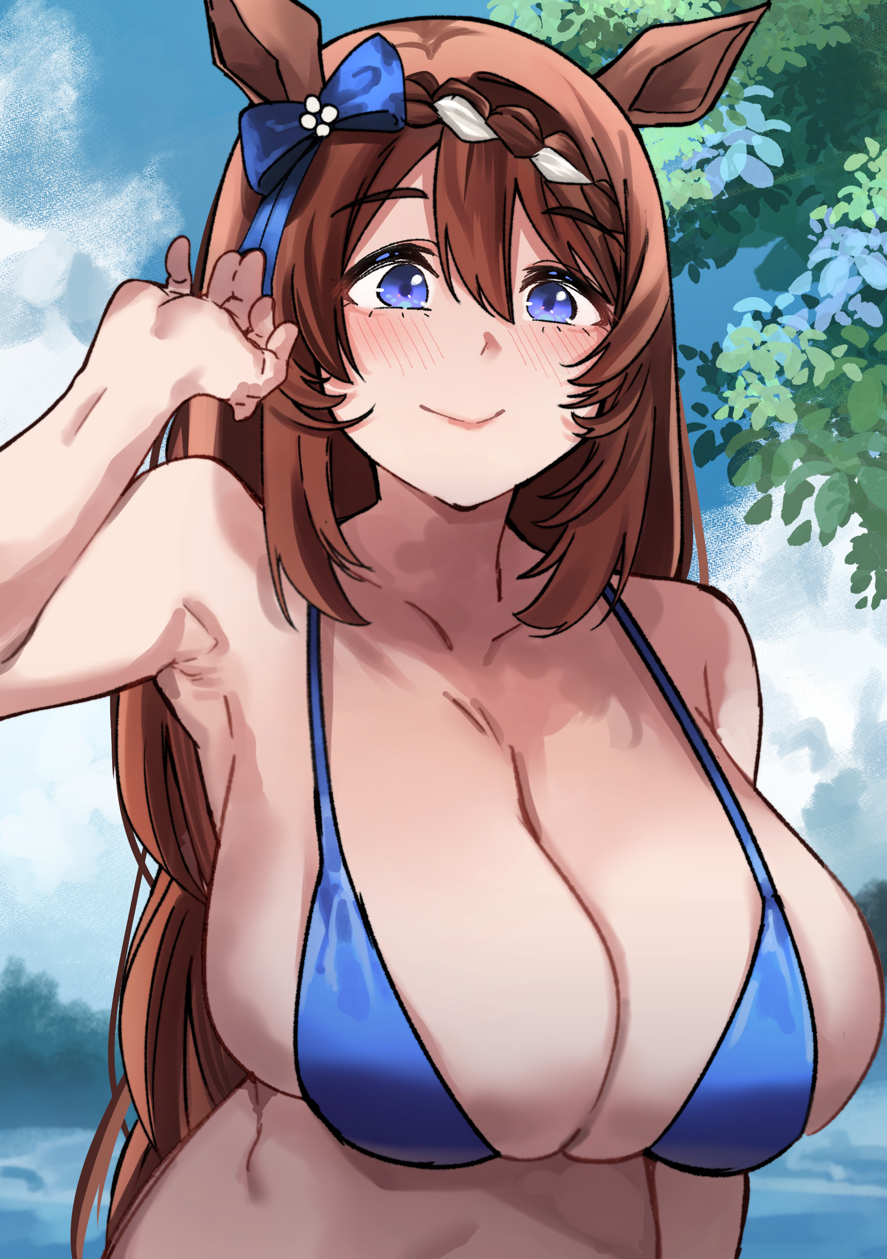 liberty manurung, super creek (umamusume), umamusume, absurdres, commentary request, highres, 1girl, alternate costume, animal ears, arm up, armpits, bikini, blue bikini, blue bow, blue eyes, blush, bow, braid, braided bangs, breasts, brown hair, cleavage, closed mouth, ear bow, horse ears, horse girl, large breasts, long hair, outdoors, solo, swimsuit, upper body