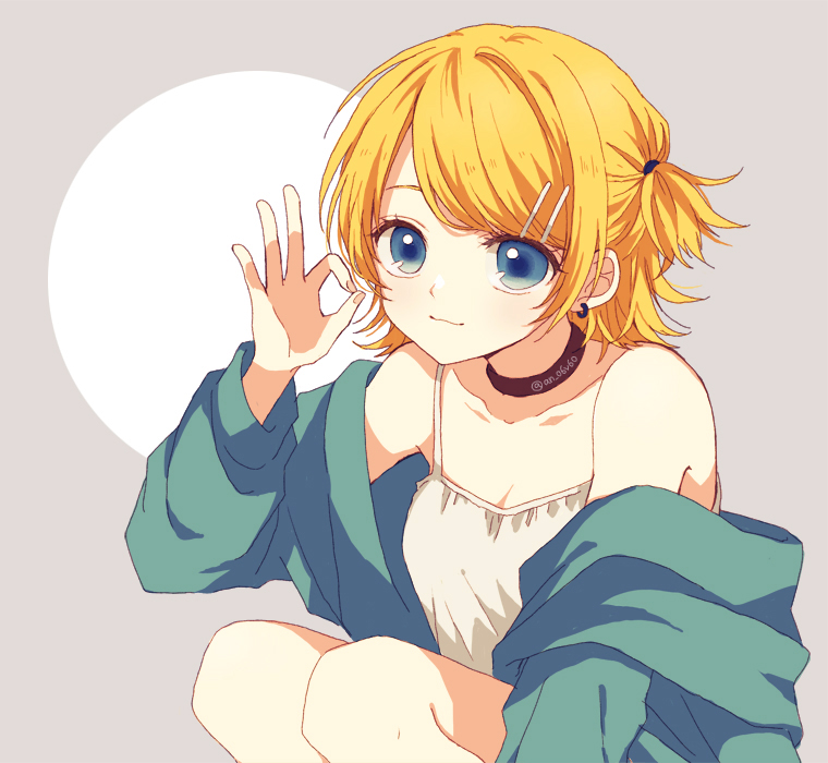 anzu (o6v6o), kagamine rin, vocaloid, 1girl, :3, black choker, blonde hair, blue coat, blue eyes, breasts, choker, cleavage, closed mouth, clothes down, coat, collarbone, earrings, jewelry, one side up, shirt, short hair, sitting, sketch, sleeveless, sleeveless shirt, small breasts, solo, swept bangs, white shirt