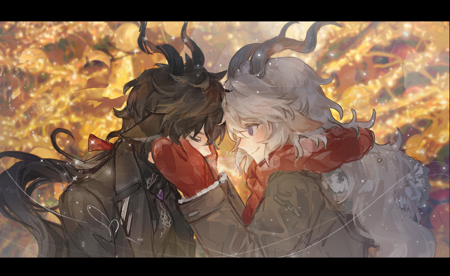 tomamo09, ebenholz (arknights), kreide (arknights), arknights, commentary, 2boys, abstract background, animal ears, black hair, black jacket, black necktie, blush, brown jacket, closed eyes, goat boy, goat ears, goat horns, hands on another's cheeks, hands on another's face, horns, jacket, leaning forward, letterboxed, long hair, long sleeves, looking at viewer, male focus, multiple boys, necktie, orange background, ponytail, purple eyes, red scarf, scarf, smile, white hair, yaoi