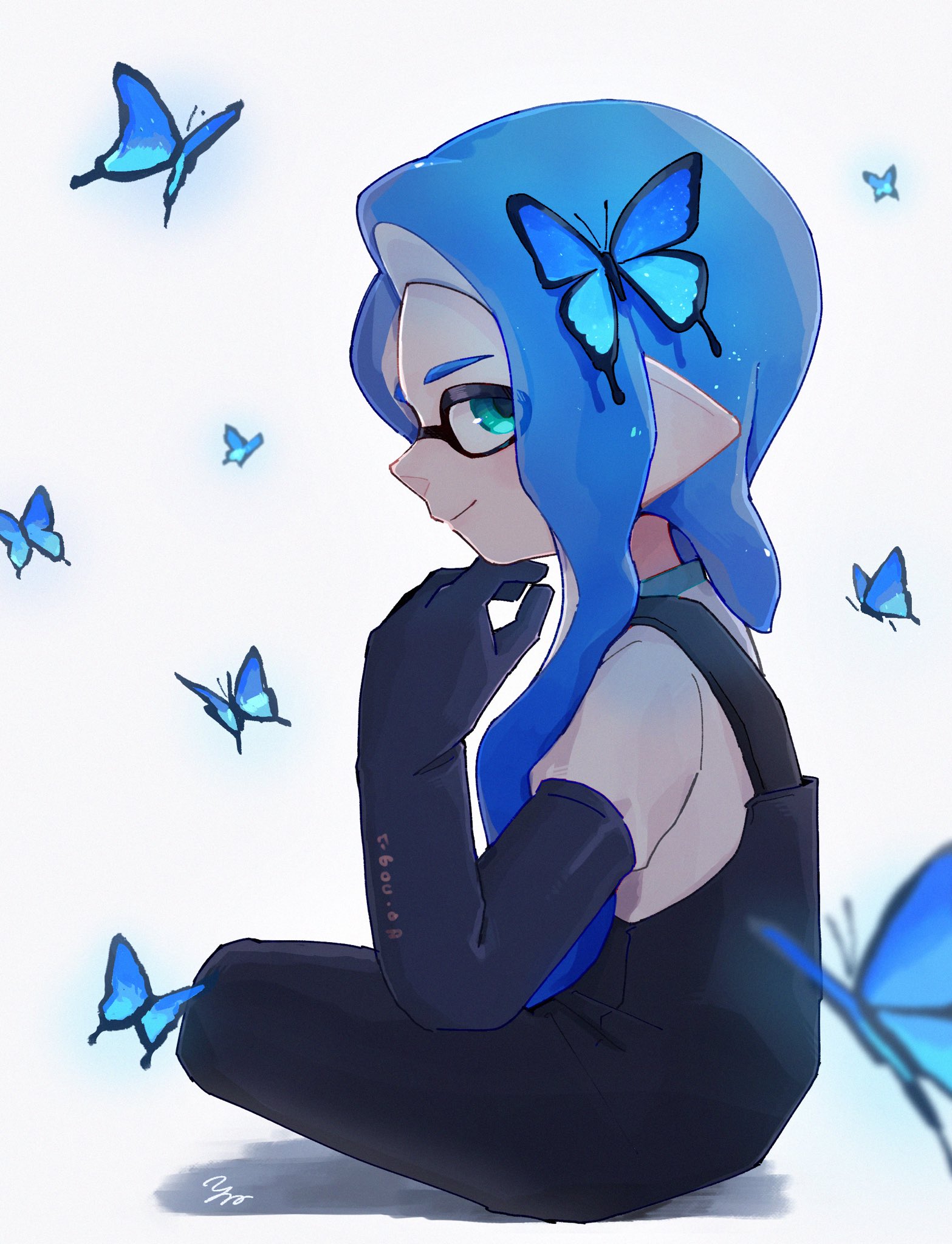 inkling girl, inkling player character, nintendo, splatoon (series), splatoon 3, commentary, highres, 1girl, aqua eyes, black gloves, blue butterfly, blue hair, bug, butterfly, closed mouth, full body, gloves, inkling, insect, long hair, looking at viewer, pointy ears, rubber gloves, salmon run (splatoon), signature, simple background, sitting, smile, solo, tentacle hair, white background, yake zake