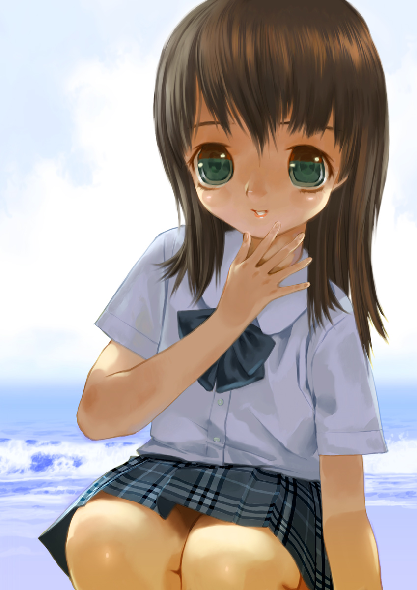 okayu (crosspoint), bad id, bad pixiv id, highres, brown hair, grin, ocean, school uniform, smile, solo