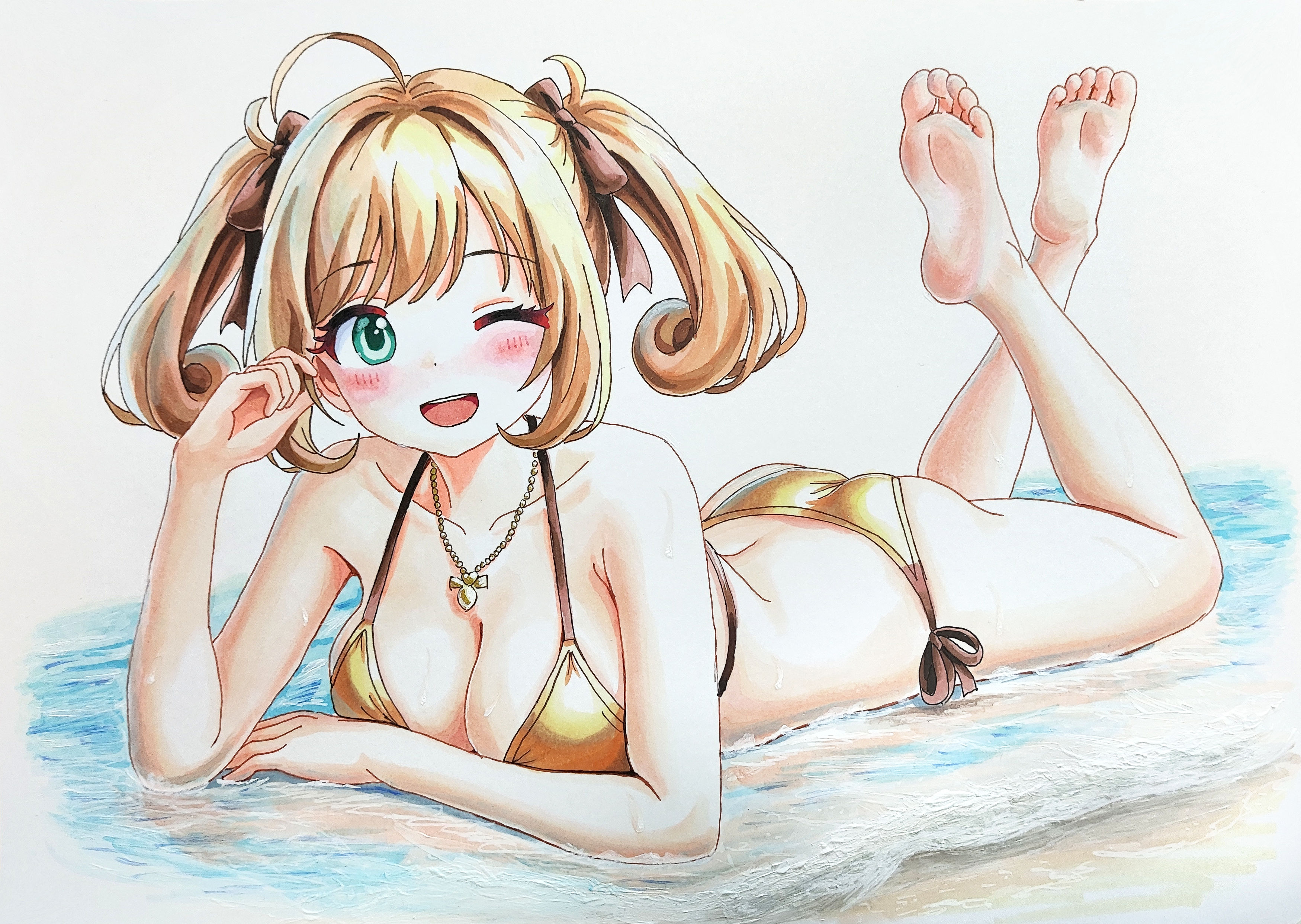 solmyr2000, sato shin, idolmaster, idolmaster cinderella girls, idolmaster cinderella girls starlight stage, absurdres, highres, 1girl, ahoge, armpit crease, ass, barefoot, beach, bikini, blonde hair, blush, bow, breasts, brown bow, collarbone, feet, feet up, full body, gold bikini, green eyes, hair bow, hand up, large breasts, legs, long hair, looking at viewer, lying, neck, on stomach, one eye closed, open mouth, outdoors, side-tie bikini bottom, sidelocks, simple background, skindentation, soles, solo, swimsuit, the pose, toes, twintails, water, white background