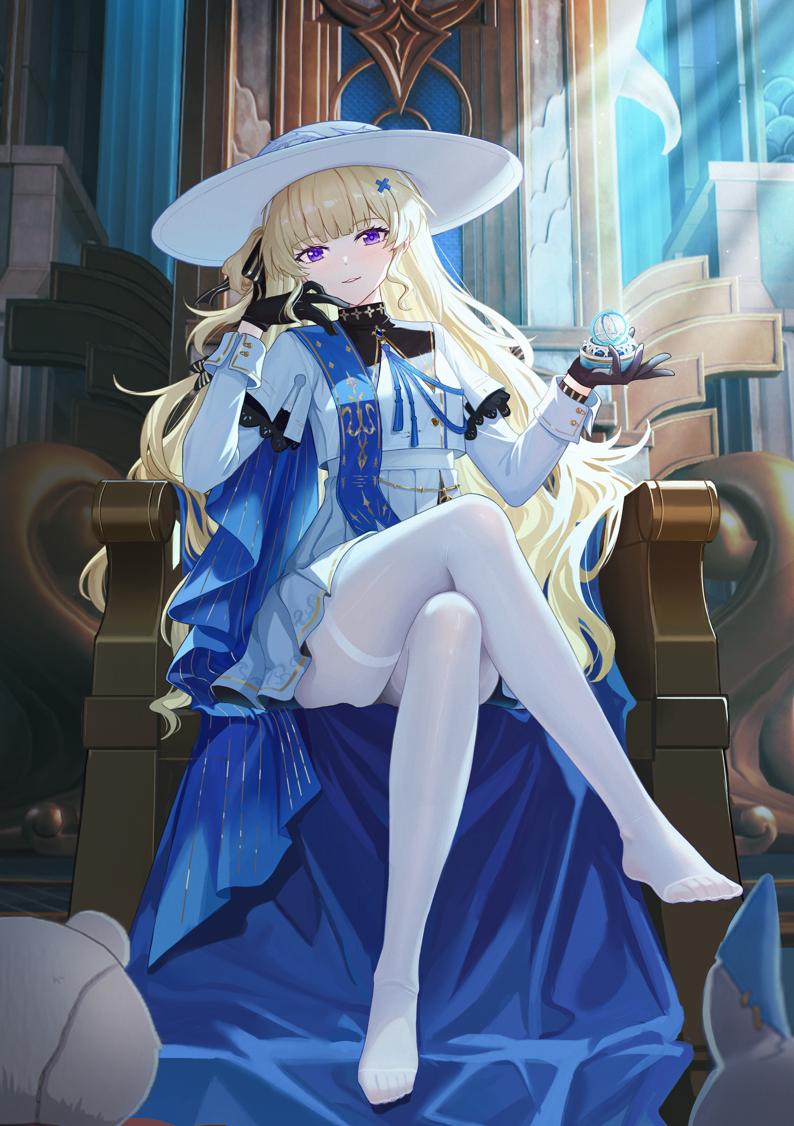 xiongji z z, phoebe (wuthering waves), wuthering waves, absurdres, chinese commentary, commentary request, highres, partial commentary, 1girl, black bow, black collar, black gloves, blonde hair, blue sash, bow, breasts, collar, crossed legs, diggy duggy (wuthering waves), gloves, hair bow, hair ornament, hand up, hat, high-waist skirt, long hair, long sleeves, looking at viewer, lottie lost (wuthering waves), medium breasts, no shoes, pantyhose, parted lips, purple eyes, sash, shirt, sitting, skirt, solo, striped bow, tacet discord (wuthering waves), thighband pantyhose, toes, very long hair, white hat, white pantyhose, white shirt, white skirt, x hair ornament