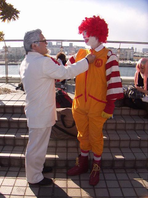 colonel sanders, ronald mcdonald, kfc, mcdonald's, cosplay photo, off-topic, photo (medium), 2boys, afro, cosplay, multiple boys