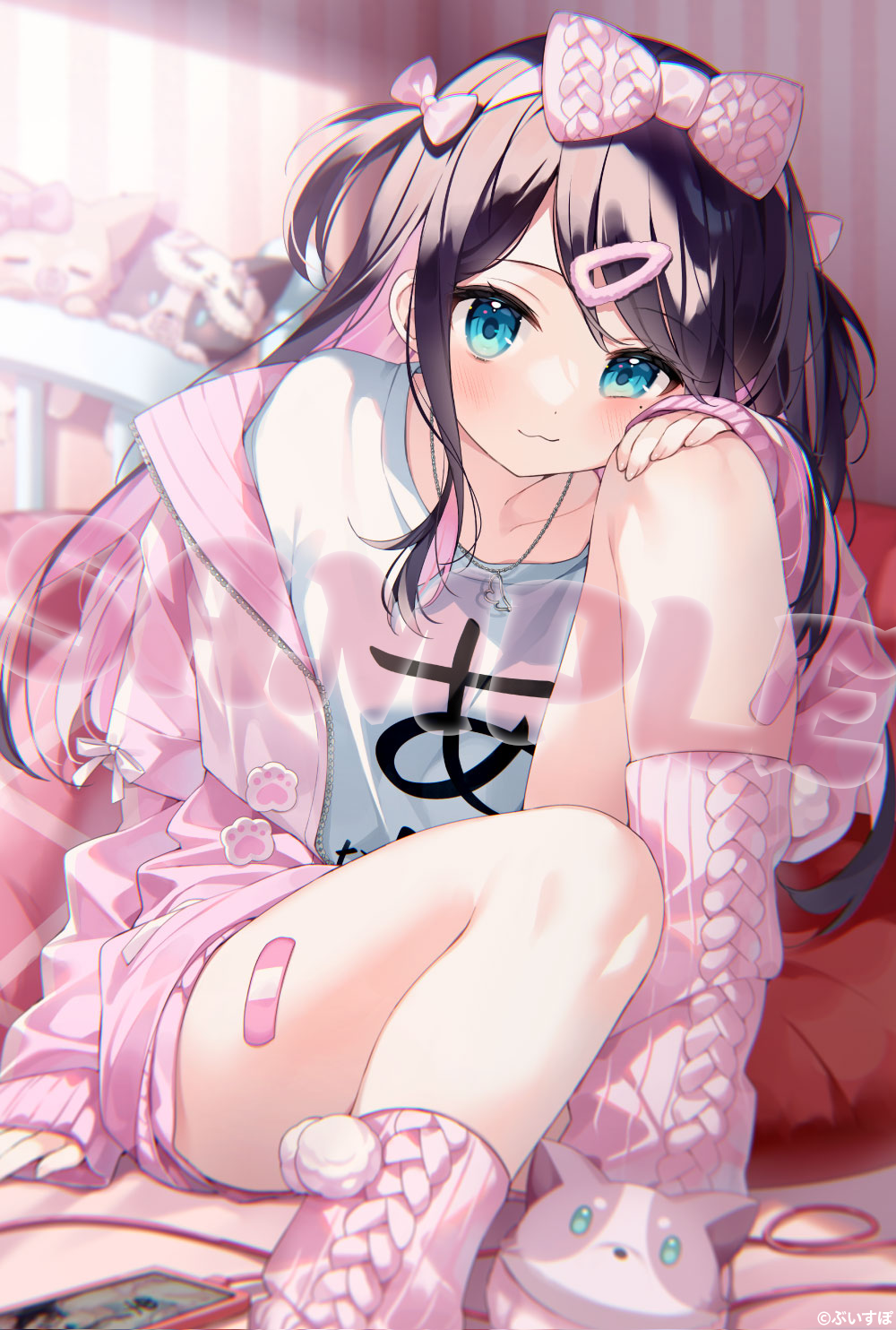 suimya, kaga nazuna, vspo!, highres, official art, 1girl, animal slippers, aqua eyes, black hair, bow, closed mouth, colored inner hair, hair bow, indoors, jacket, jewelry, knee up, leg warmers, long hair, long sleeves, looking at viewer, mole, mole under eye, multicolored hair, necklace, open clothes, open jacket, pink bow, pink hair, pink jacket, pink leg warmers, pink slippers, sample watermark, shirt, sitting, slippers, smile, solo, very long hair, virtual youtuber, watermark, white shirt