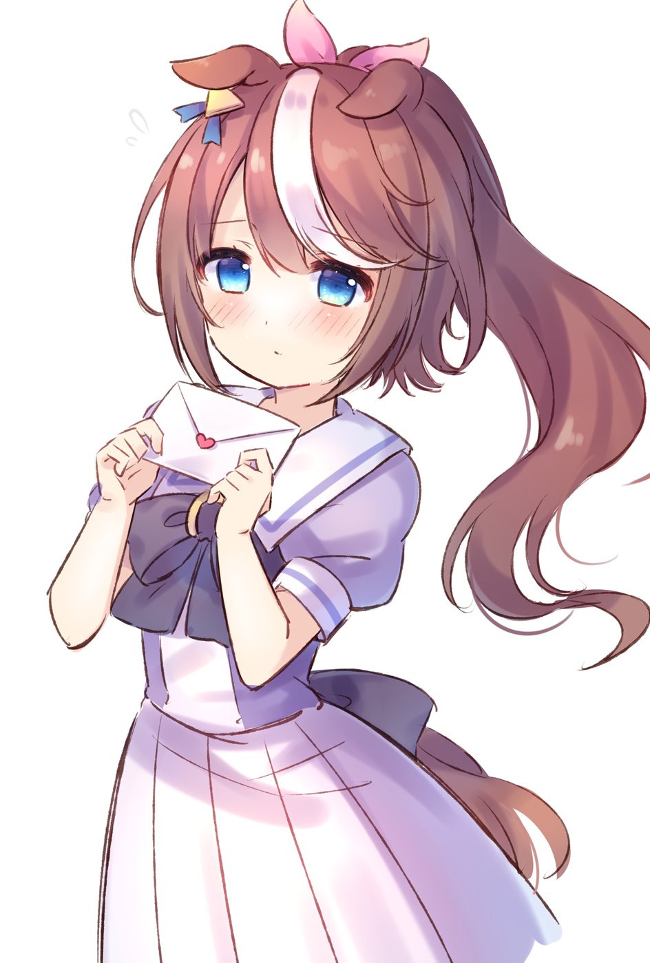 coa (chroo x), tokai teio (umamusume), umamusume, commentary request, highres, 1girl, animal ears, back bow, blue eyes, blush, bow, bowtie, brown hair, closed mouth, cowboy shot, hair ribbon, holding, holding letter, horse ears, horse girl, horse tail, letter, long hair, love letter, multicolored hair, pink ribbon, pleated skirt, ponytail, purple bow, purple bowtie, purple shirt, ribbon, sailor collar, school uniform, serafuku, shirt, short sleeves, simple background, skirt, solo, summer uniform, tail, tracen school uniform, two-tone hair, white background, white hair, white sailor collar, white skirt