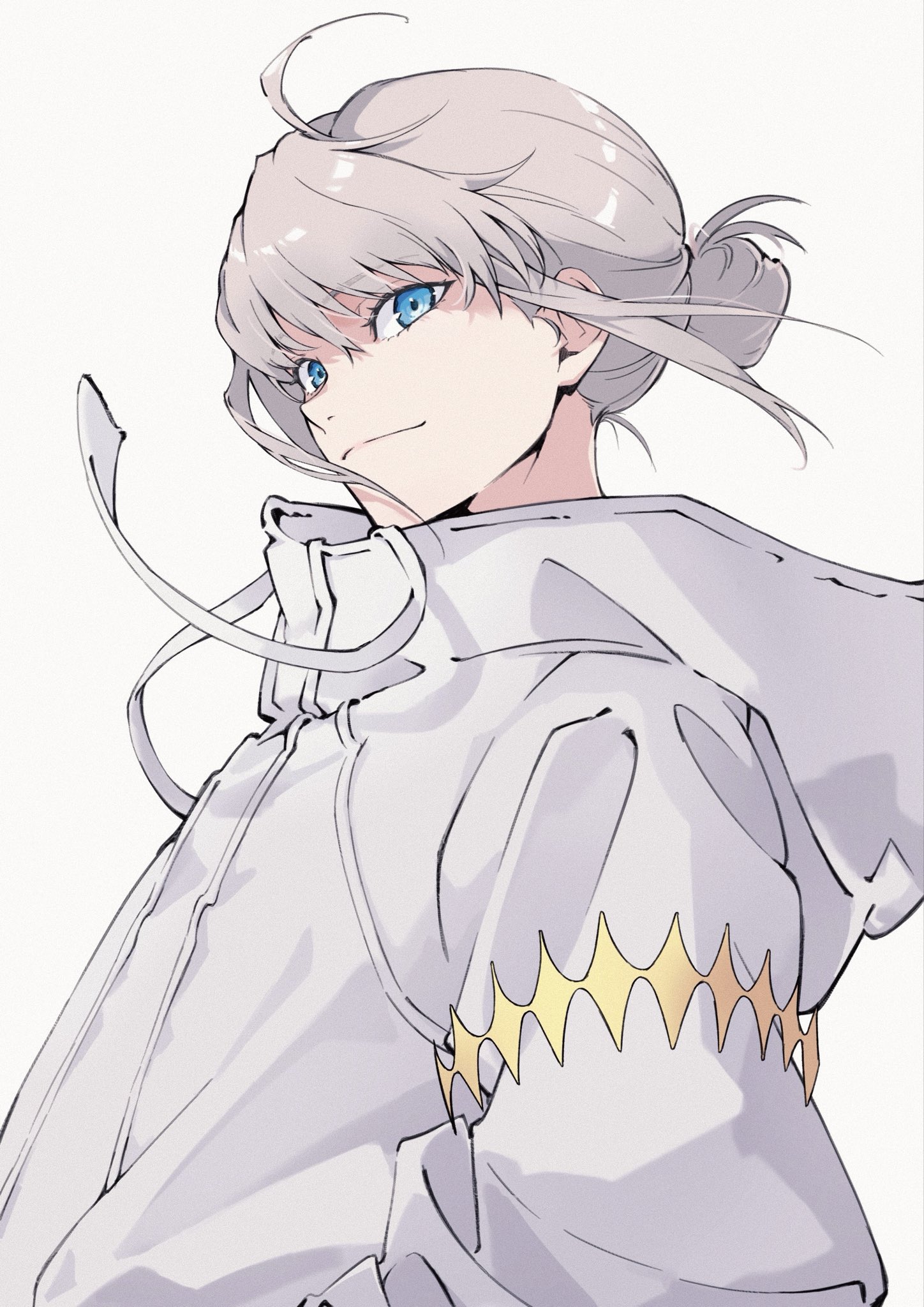 gongthreeone, oberon (fate), oberon (refreshing summer prince) (fate), fate/grand order, fate (series), highres, 1boy, baggy clothes, blue eyes, grey hair, hair bun, hood, hood down, hooded jacket, jacket, looking at viewer, male focus, sidelocks, simple background, solo, white background, white jacket