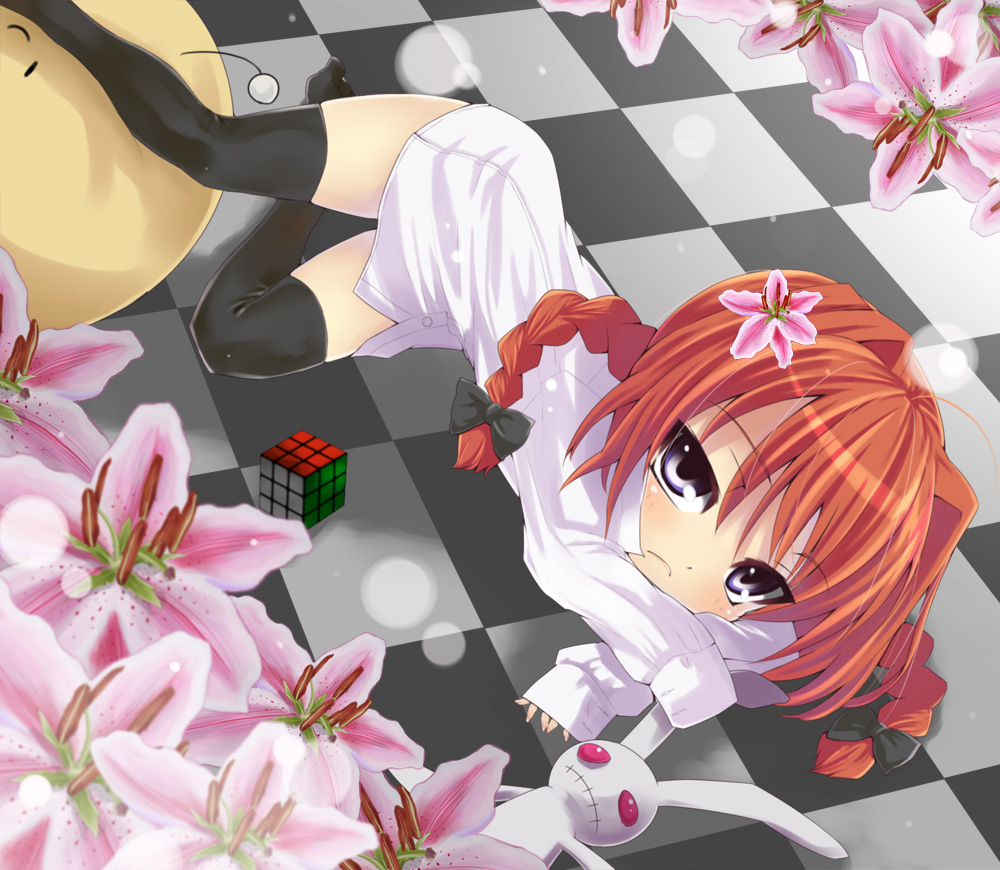 kousou, vita (nanoha), lyrical nanoha, mahou shoujo lyrical nanoha, mahou shoujo lyrical nanoha a's, bad id, bad pixiv id, 00s, 1girl, bad anatomy, blue eyes, bow, braid, child, dress shirt, female focus, flower, hair bow, long hair, oversized clothes, red hair, rubik's cube, shirt, solo, thighhighs, twin braids