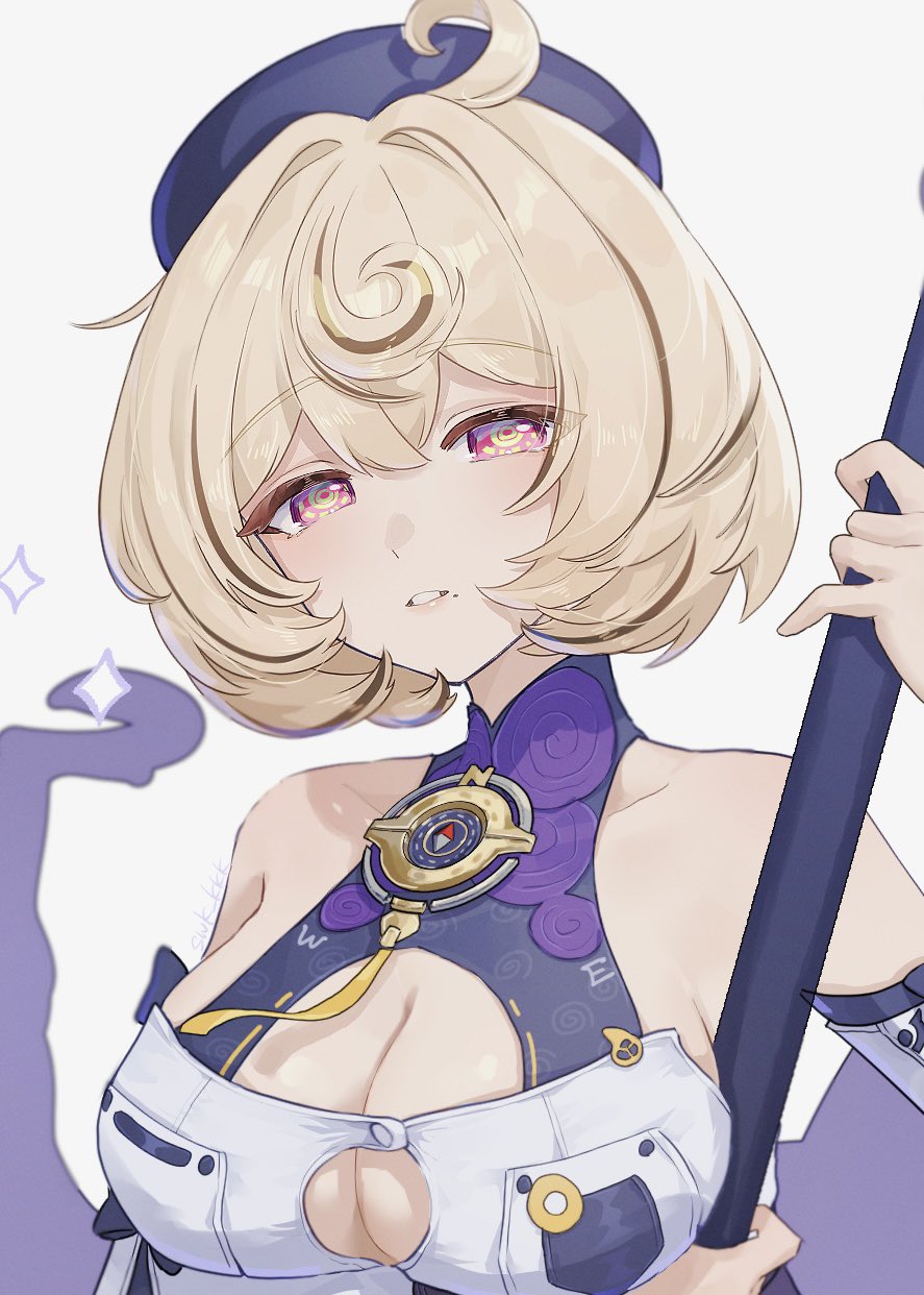 suwa (swk kkk), yidhari murphy, zenless zone zero, highres, 1girl, ahoge, bare shoulders, beret, blonde hair, blue hat, breasts, cleavage, grey background, hair intakes, hat, holding, large breasts, looking at viewer, mole, mole under mouth, parted lips, pink eyes, short hair, simple background, solo, upper body